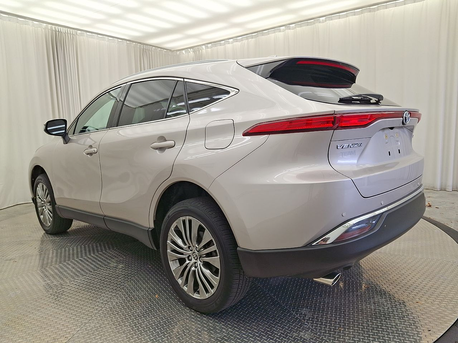 Used 2024 Toyota Venza SUV