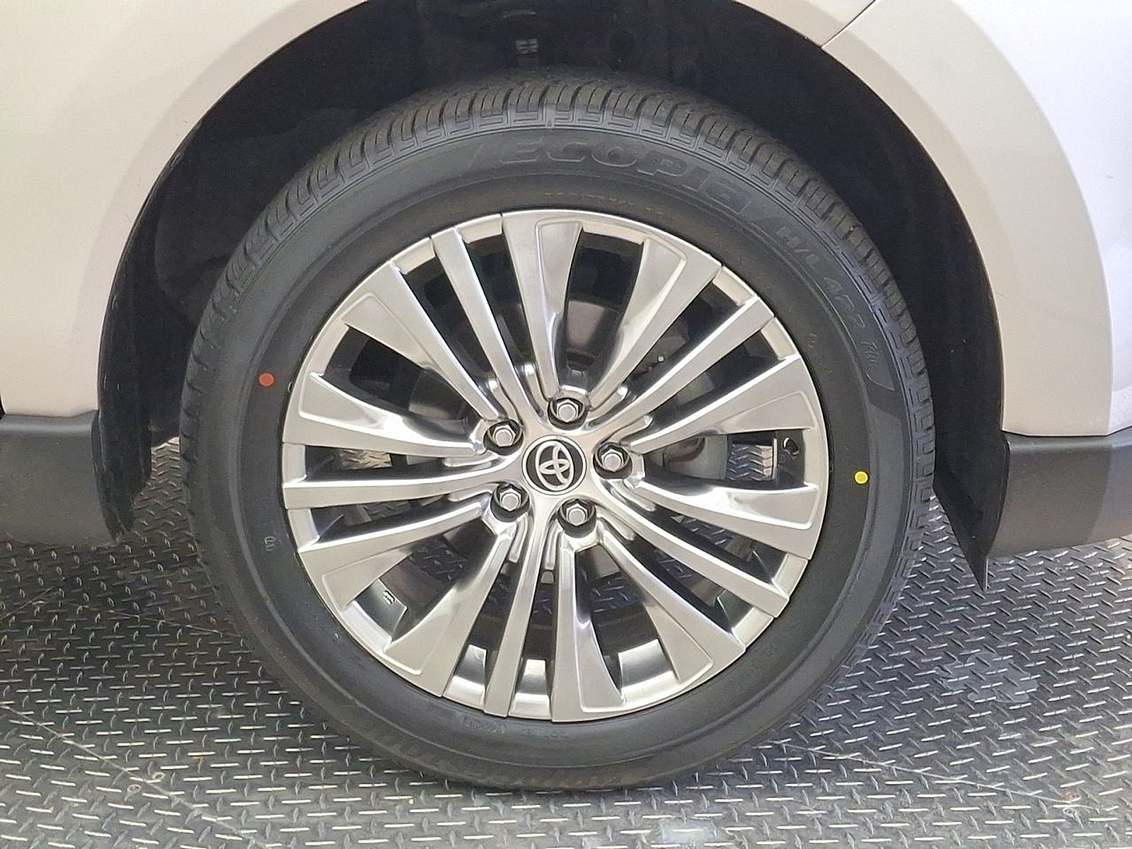 Used 2024 Toyota Venza SUV