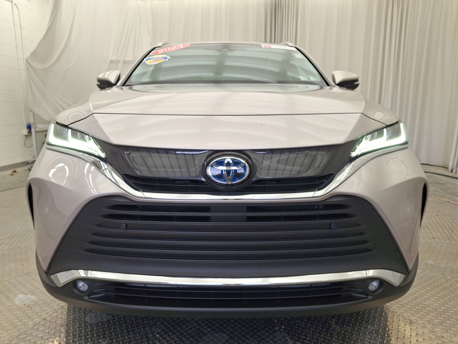 Used 2024 Toyota Venza SUV