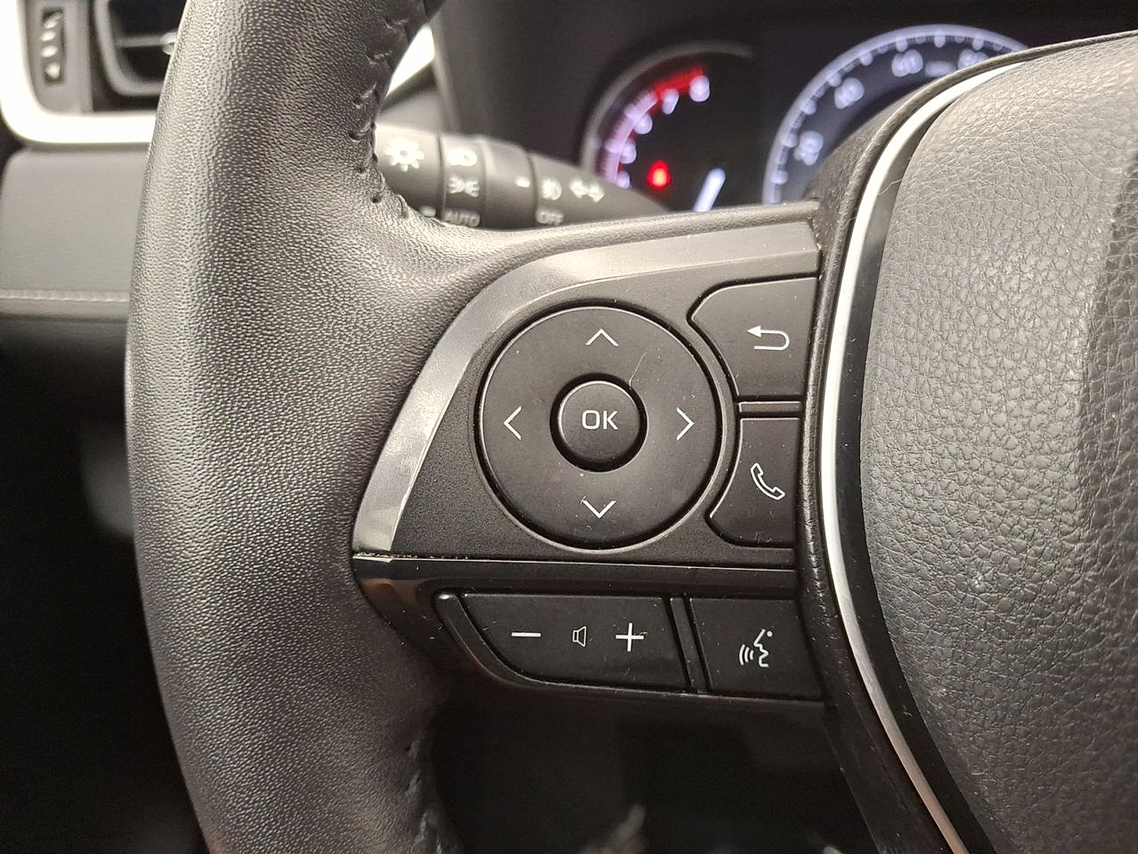 Used 2023 Toyota RAV4 SUV