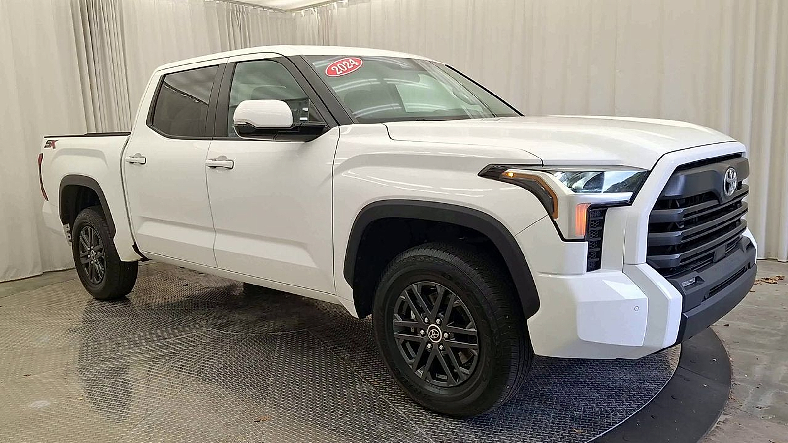 Used 2024 Toyota Tundra Truck