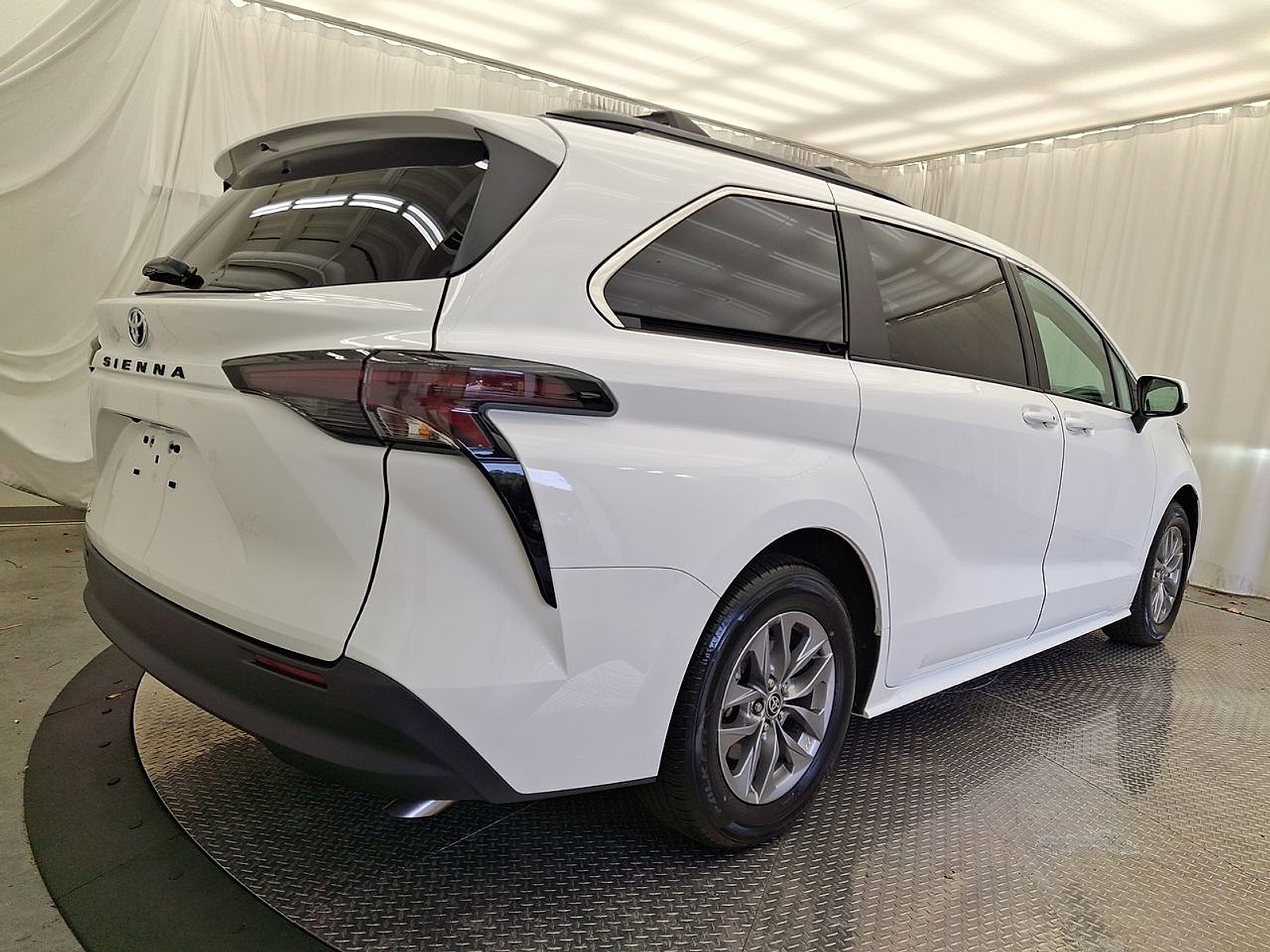 Used 2026 Toyota Sienna Van
