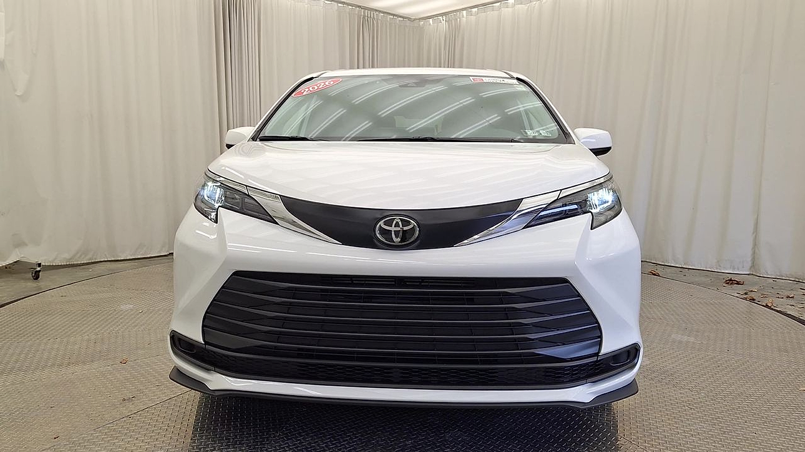 Used 2026 Toyota Sienna Van