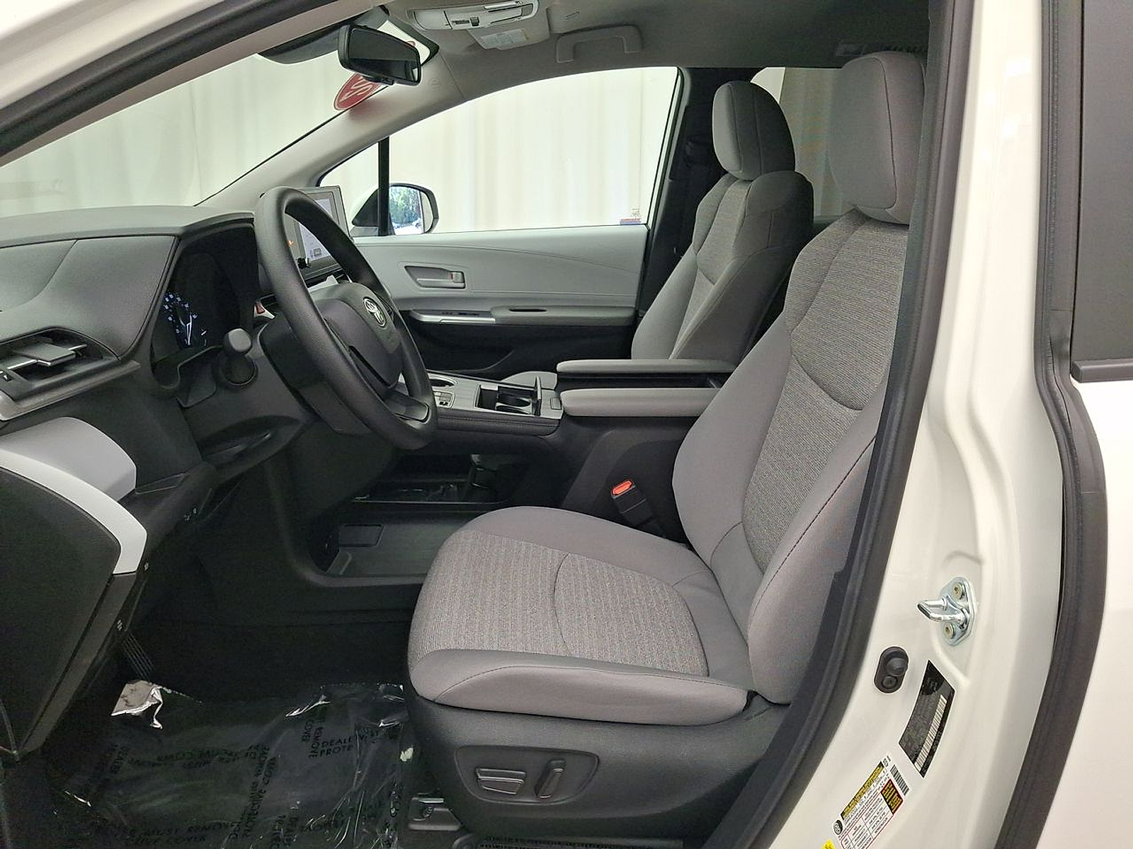 Used 2026 Toyota Sienna Van