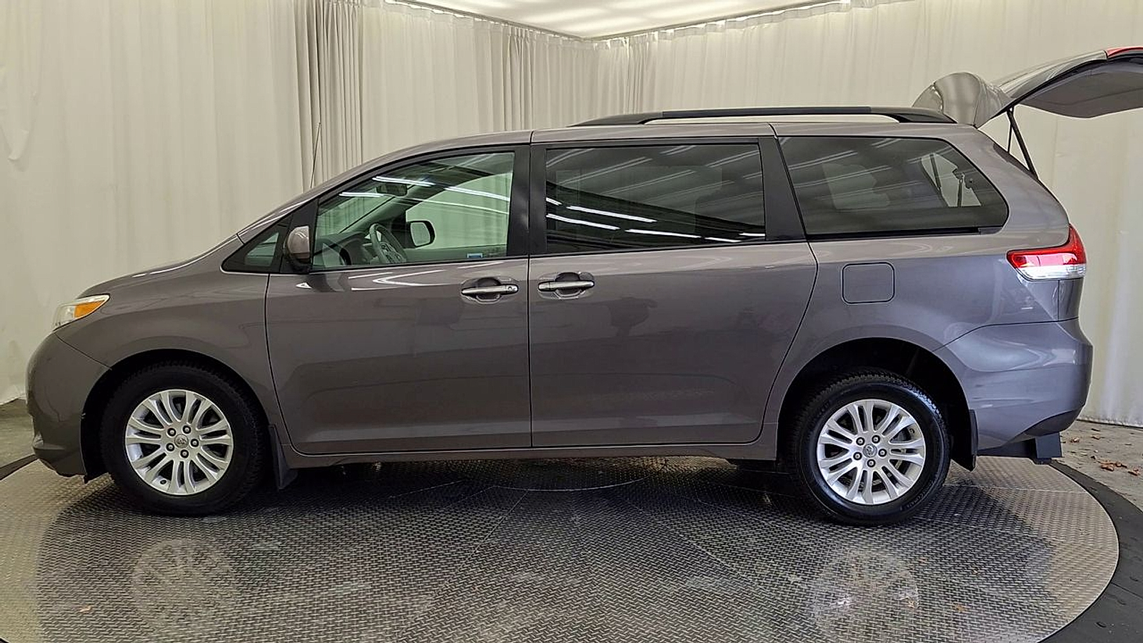 Used 2014 Toyota Sienna Van