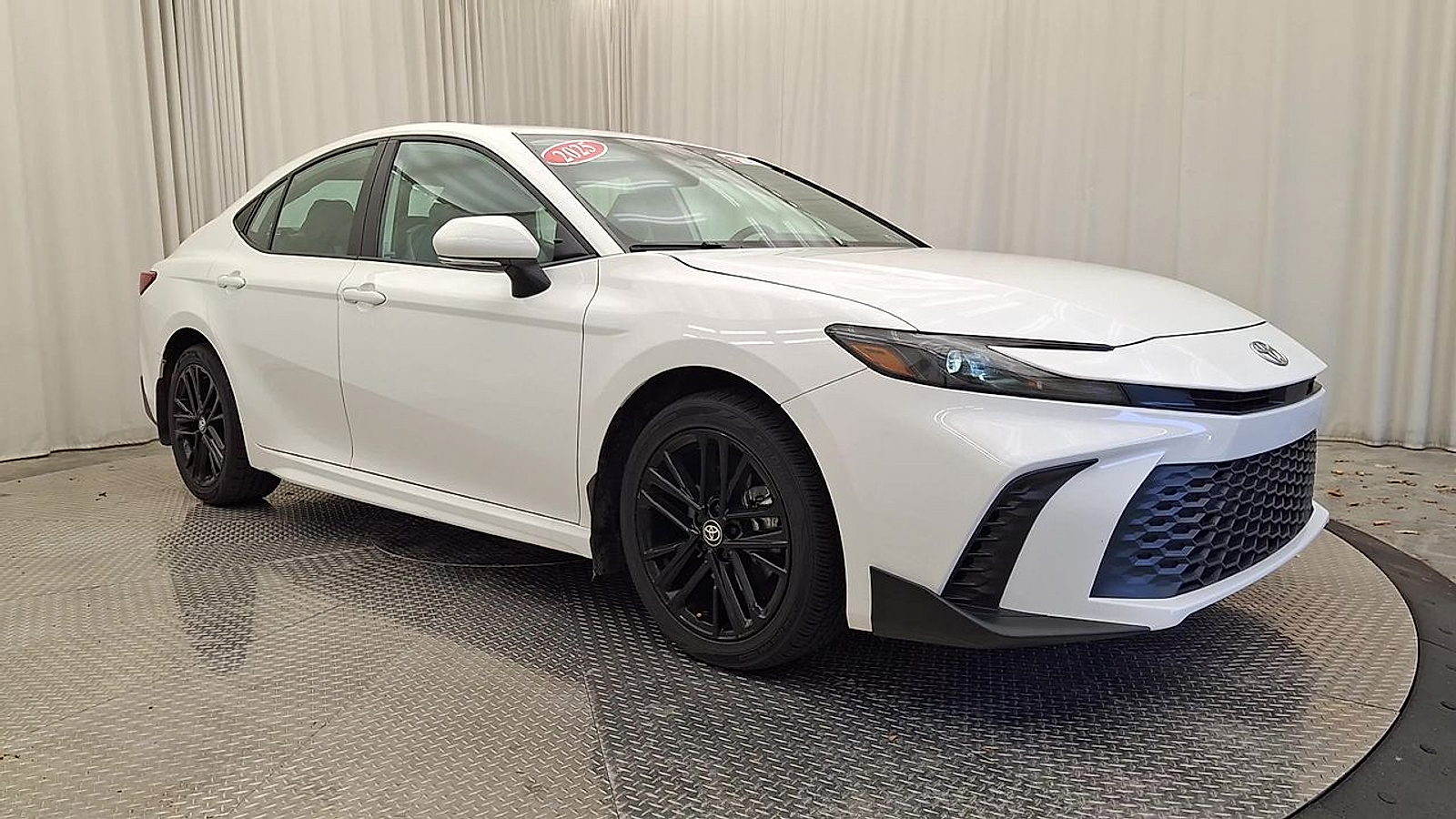 Used 2025 Toyota Camry Sedan