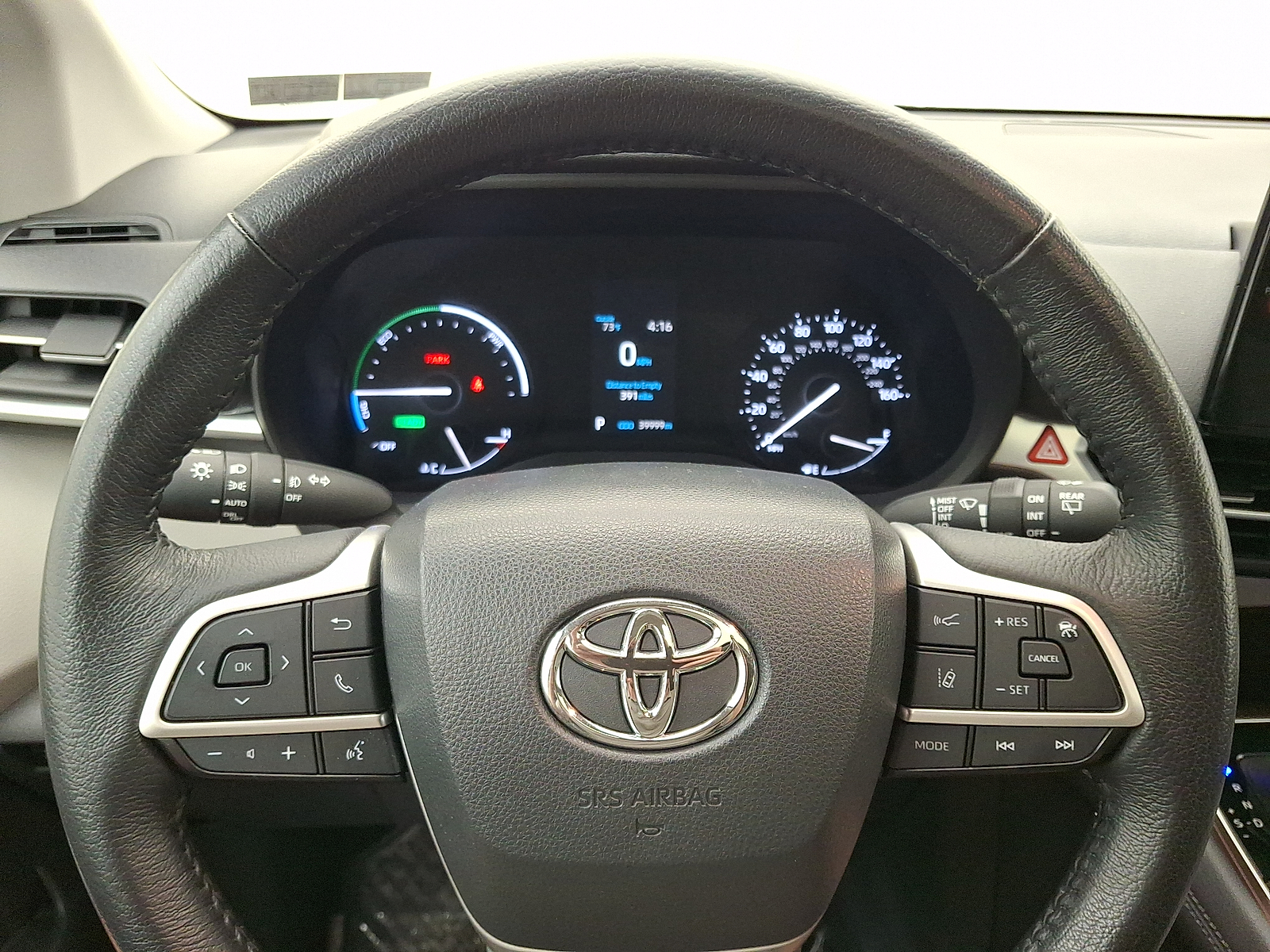 Used 2024 Toyota Sienna Van
