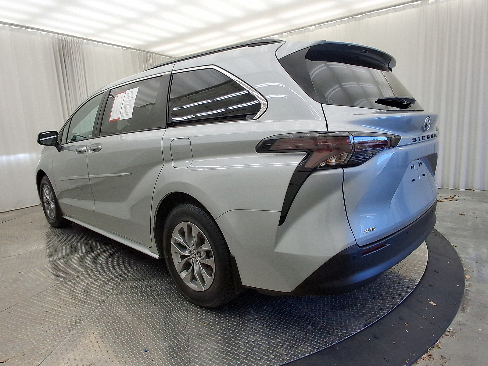 Used 2024 Toyota Sienna Van