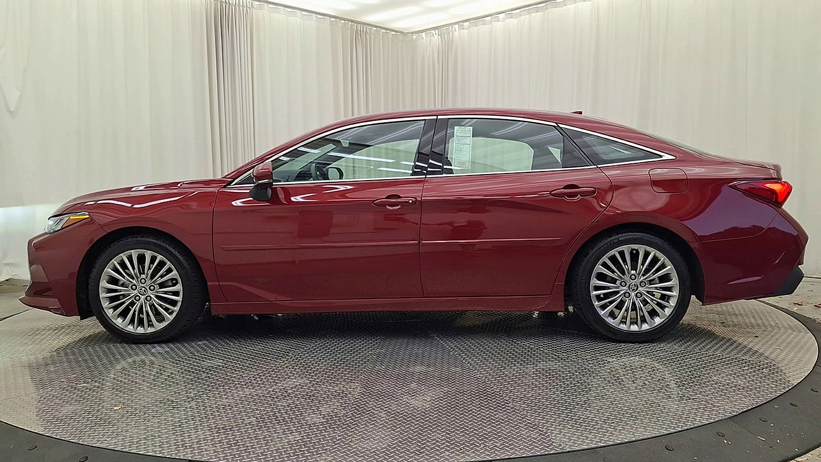 Used 2022 Toyota Avalon Sedan