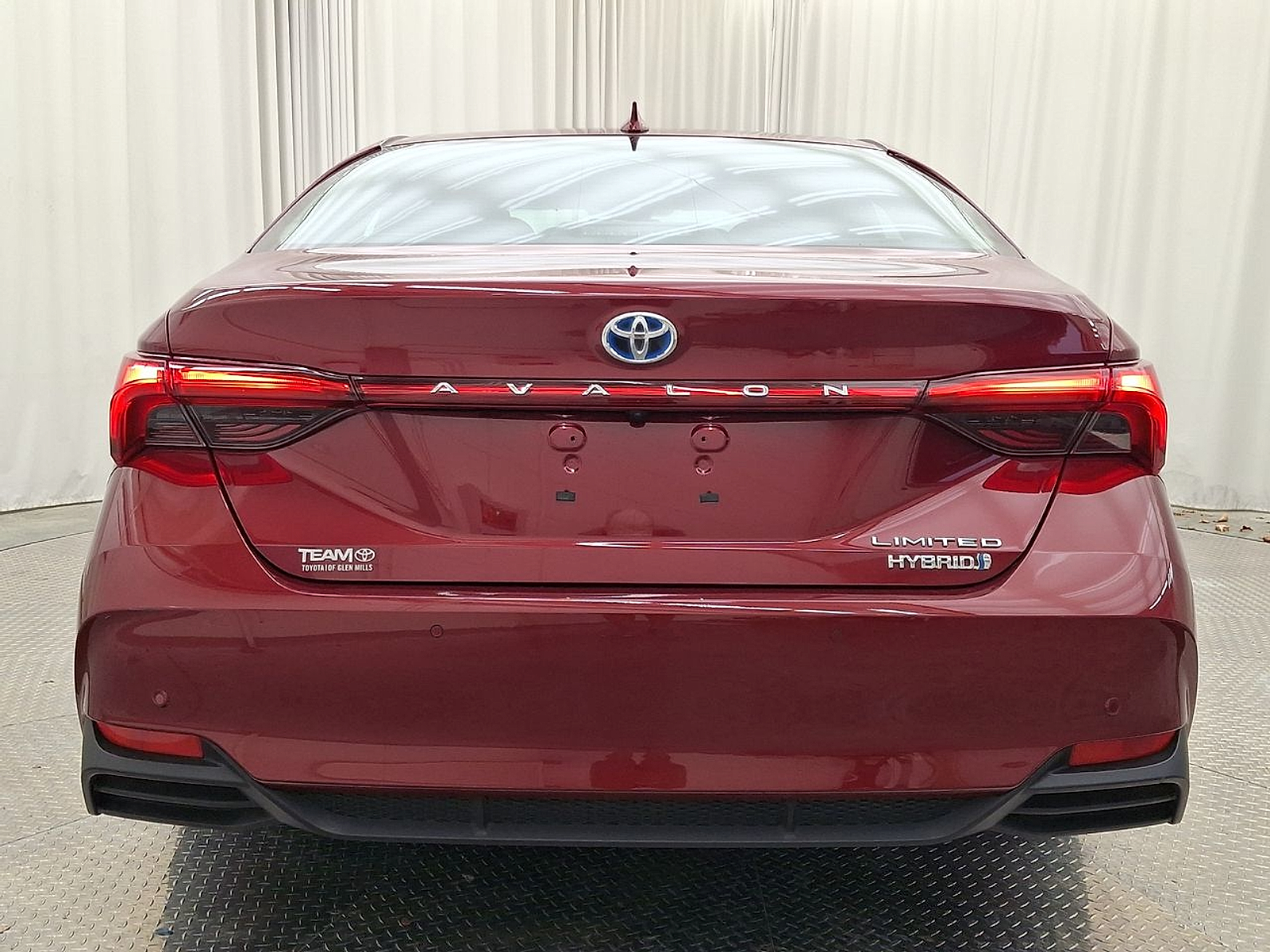 Used 2022 Toyota Avalon Sedan