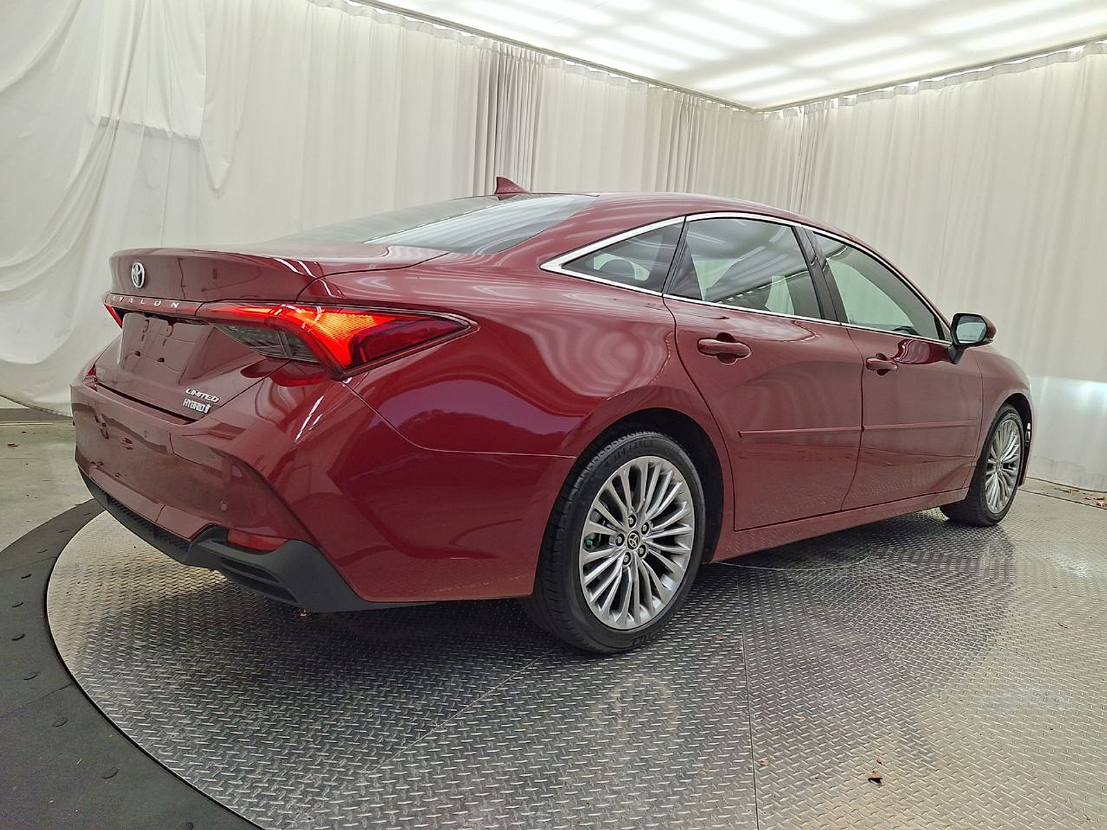 Used 2022 Toyota Avalon Sedan