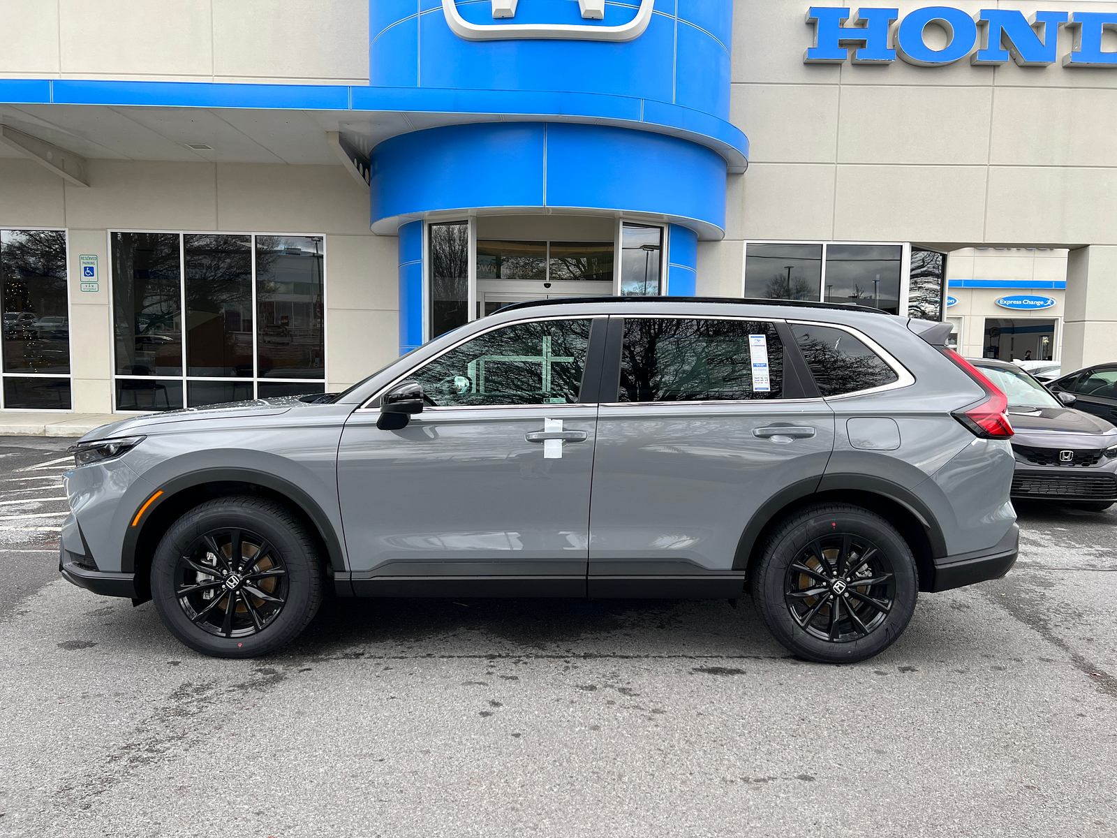 new 2025 Honda CR-V Hybrid car, priced at $41,000