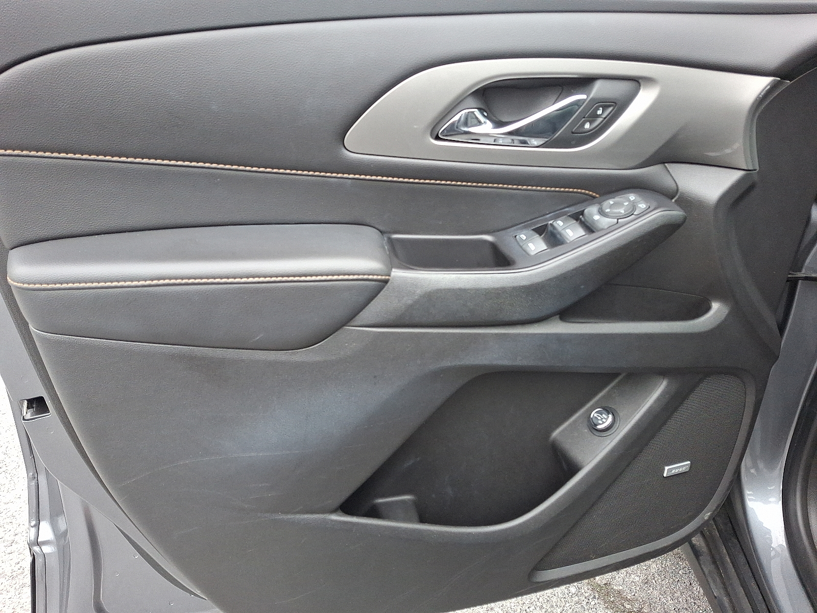 used 2018 Chevrolet Traverse car, priced at $15,999