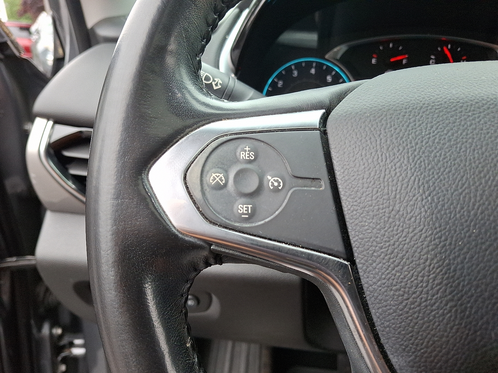 used 2018 Chevrolet Traverse car, priced at $15,999