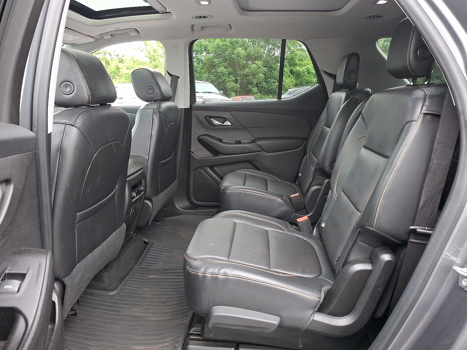 used 2018 Chevrolet Traverse car, priced at $15,999