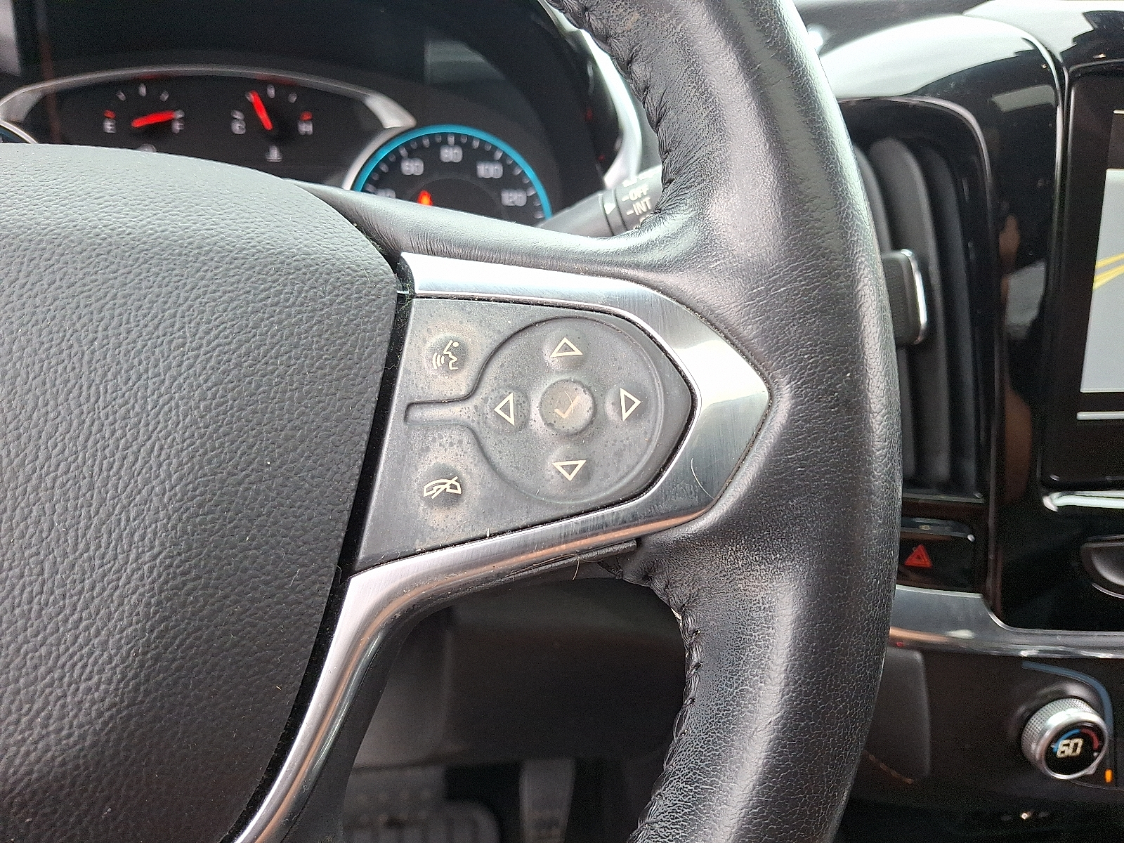 used 2018 Chevrolet Traverse car, priced at $15,999