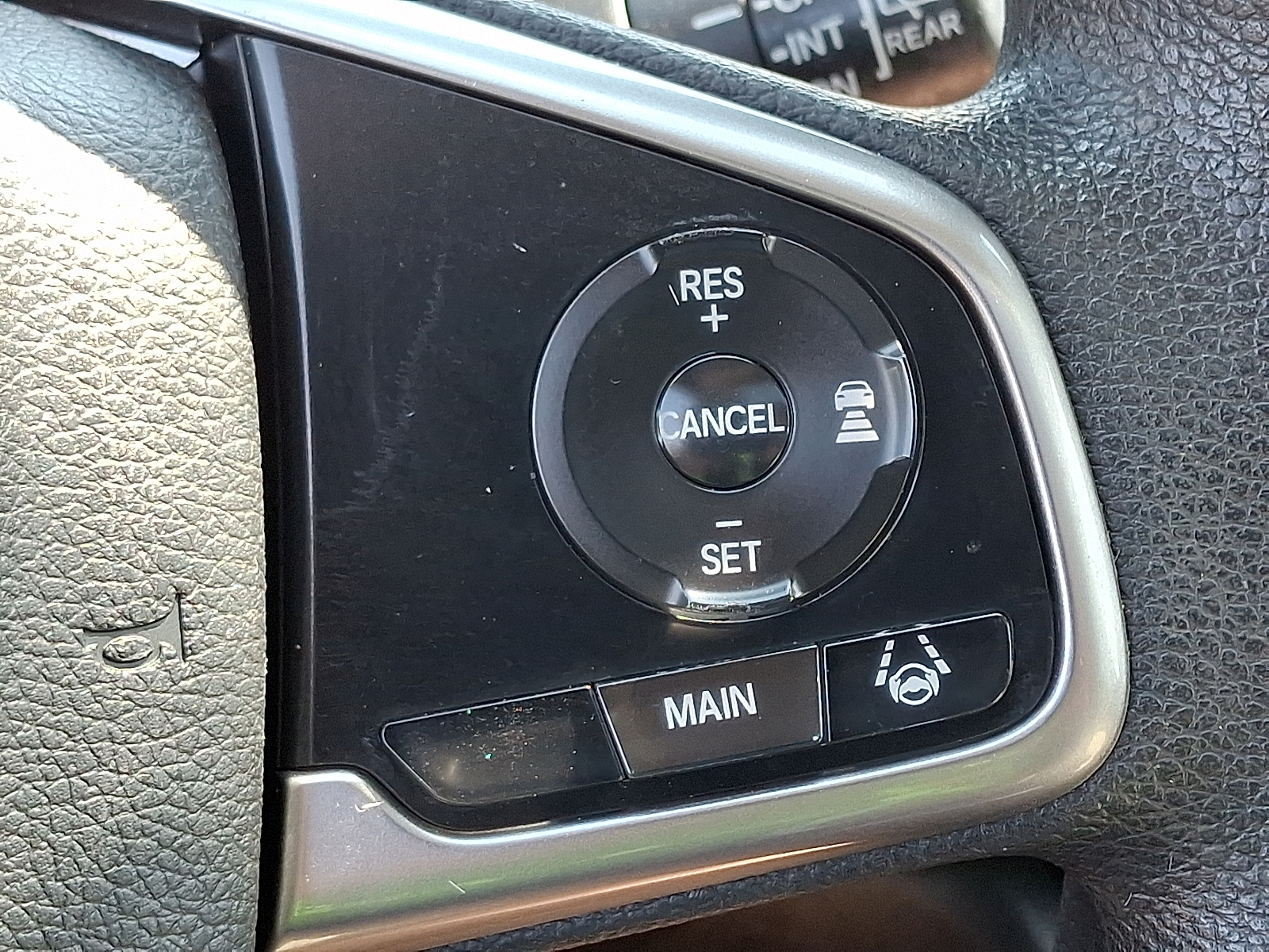 used 2018 Honda CR-V car, priced at $17,999