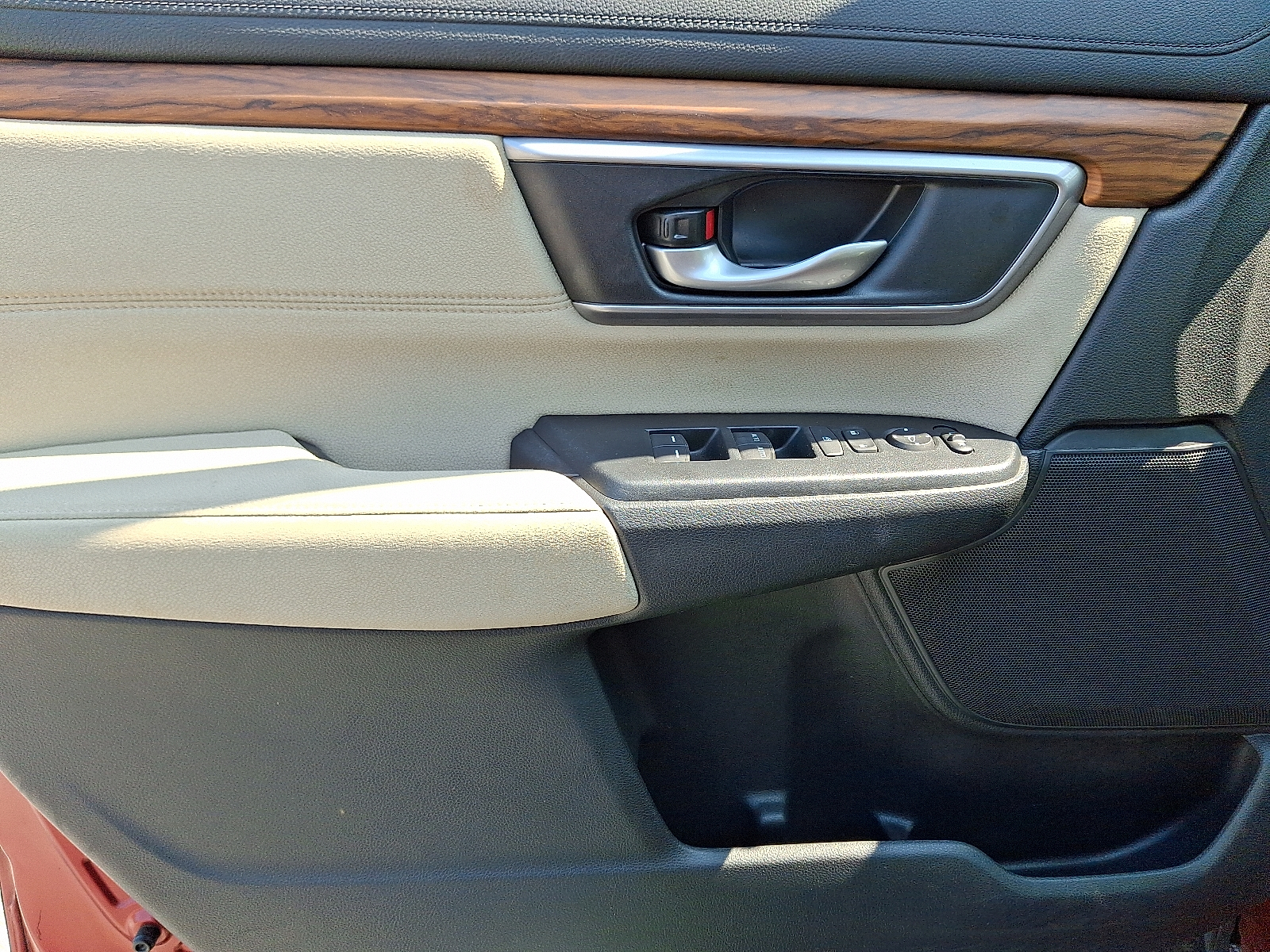 used 2018 Honda CR-V car, priced at $17,999