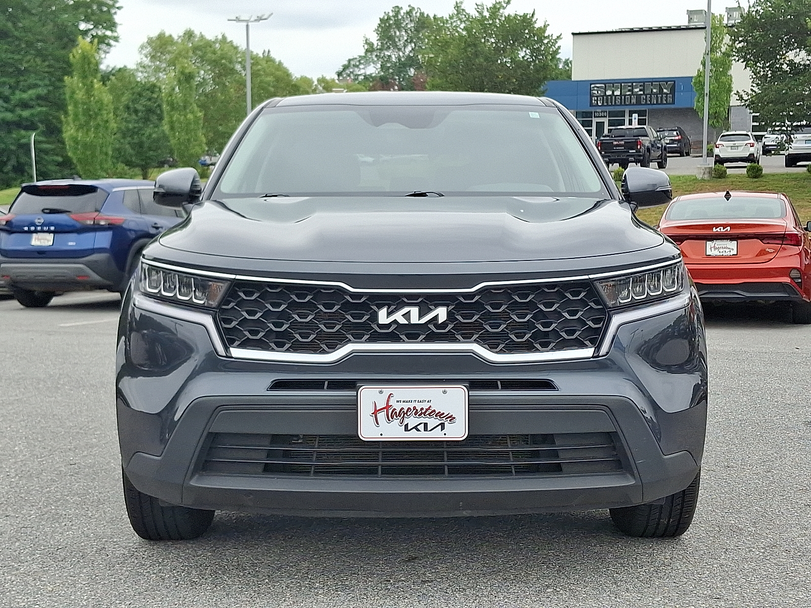 used 2023 Kia Sorento car, priced at $22,499