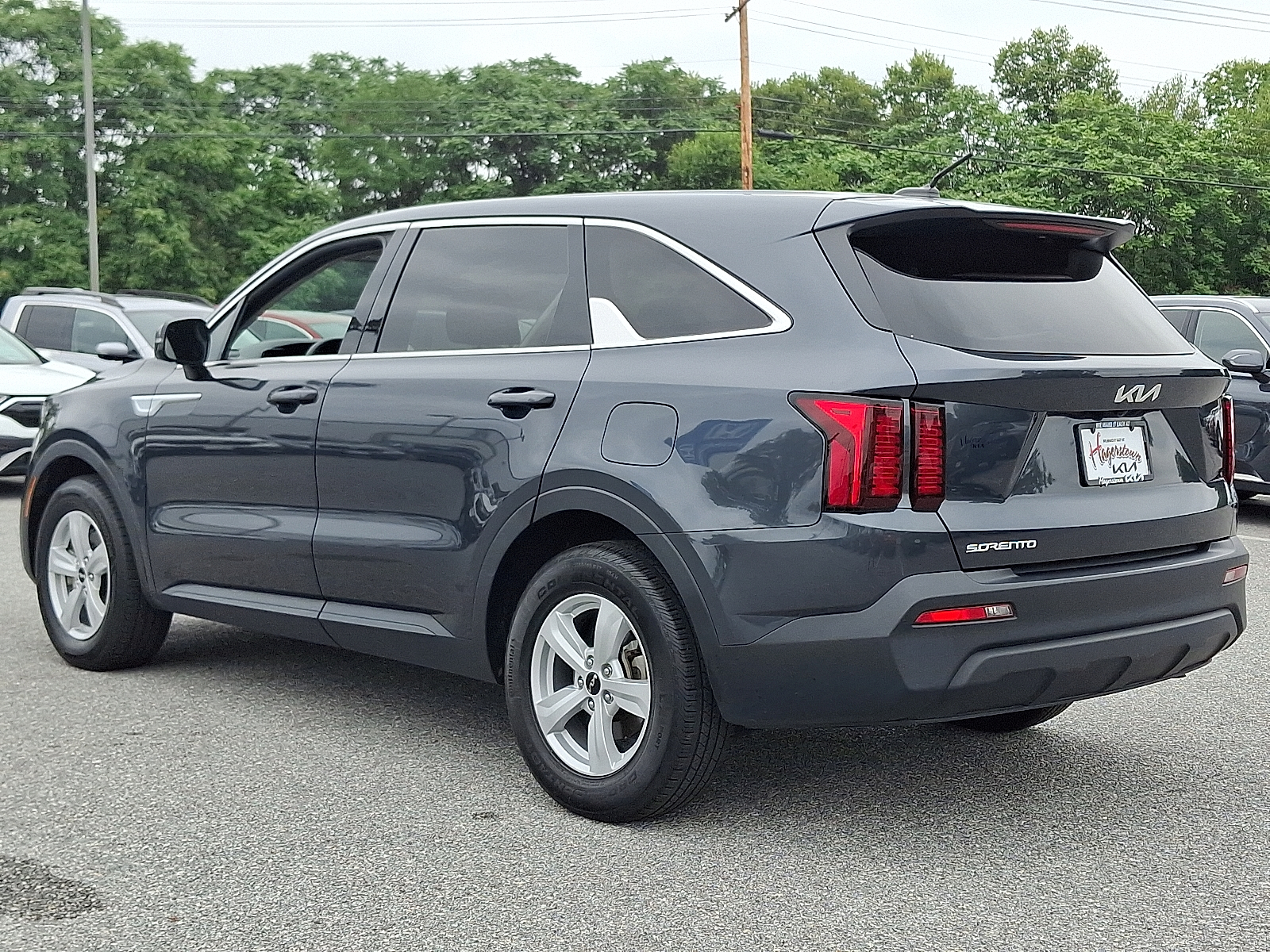 used 2023 Kia Sorento car, priced at $22,499