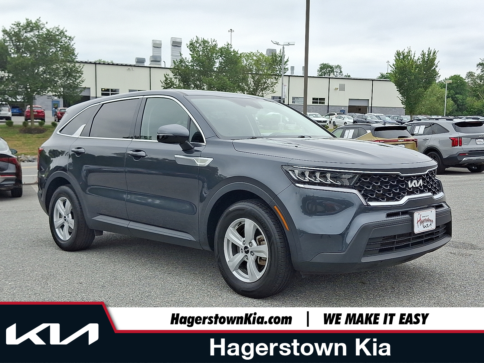 used 2023 Kia Sorento car, priced at $22,499