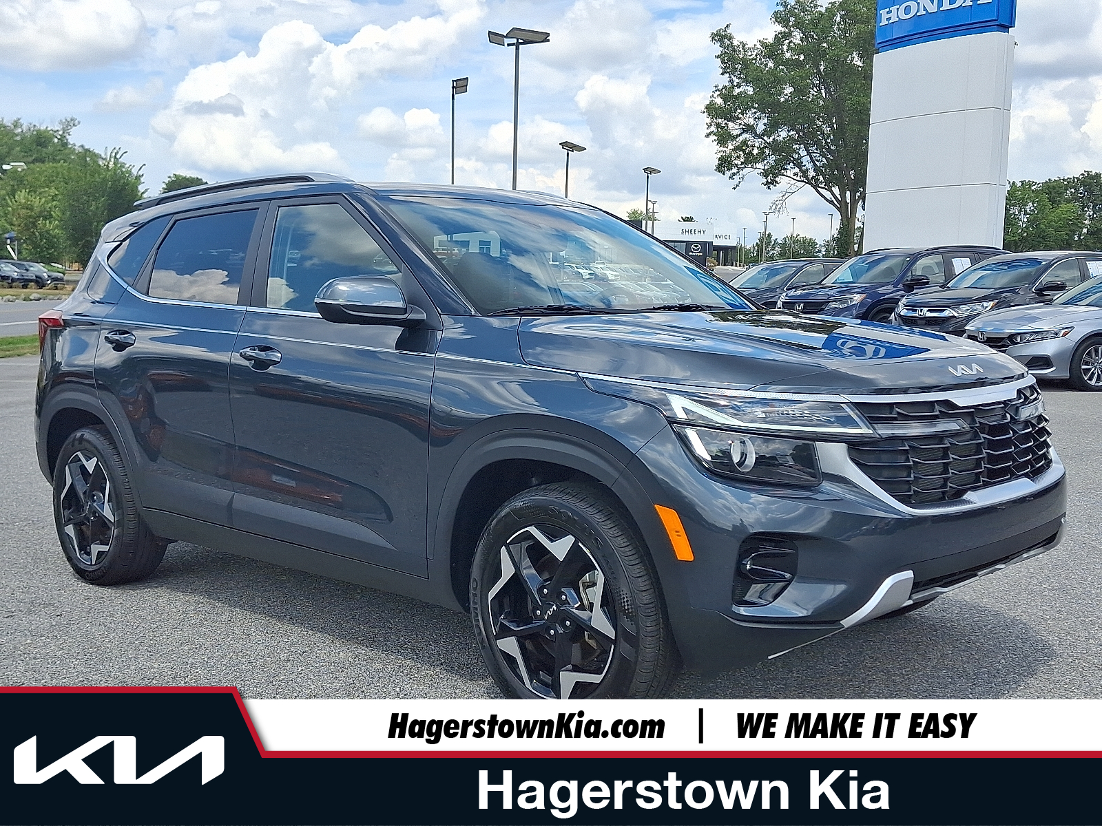 used 2025 Kia Seltos car, priced at $27,599