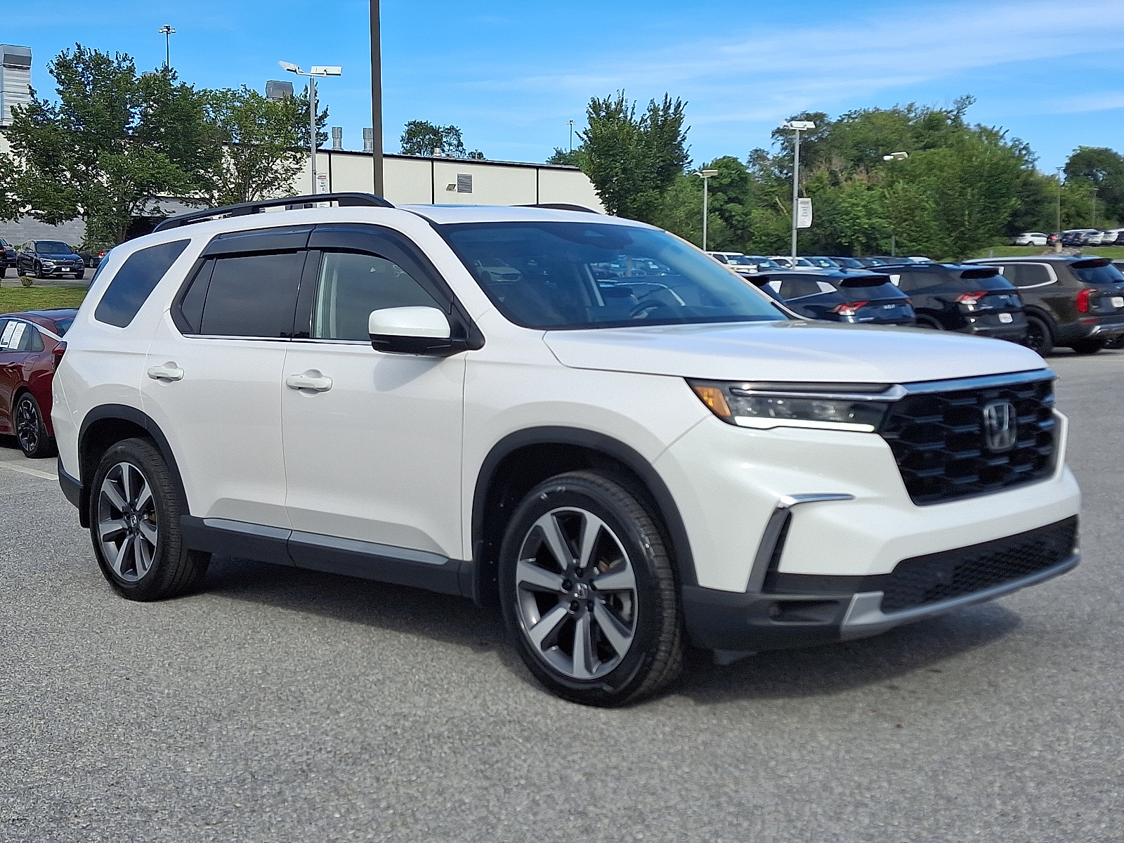 used 2024 Honda Pilot car, priced at $43,999