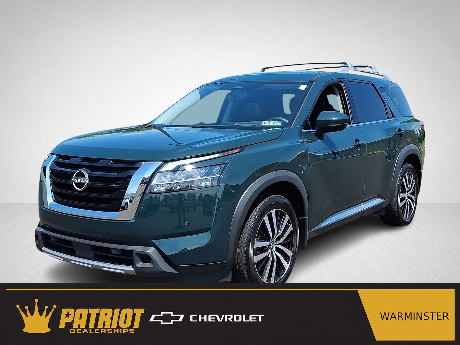 2024 Nissan Pathfinder Platinum