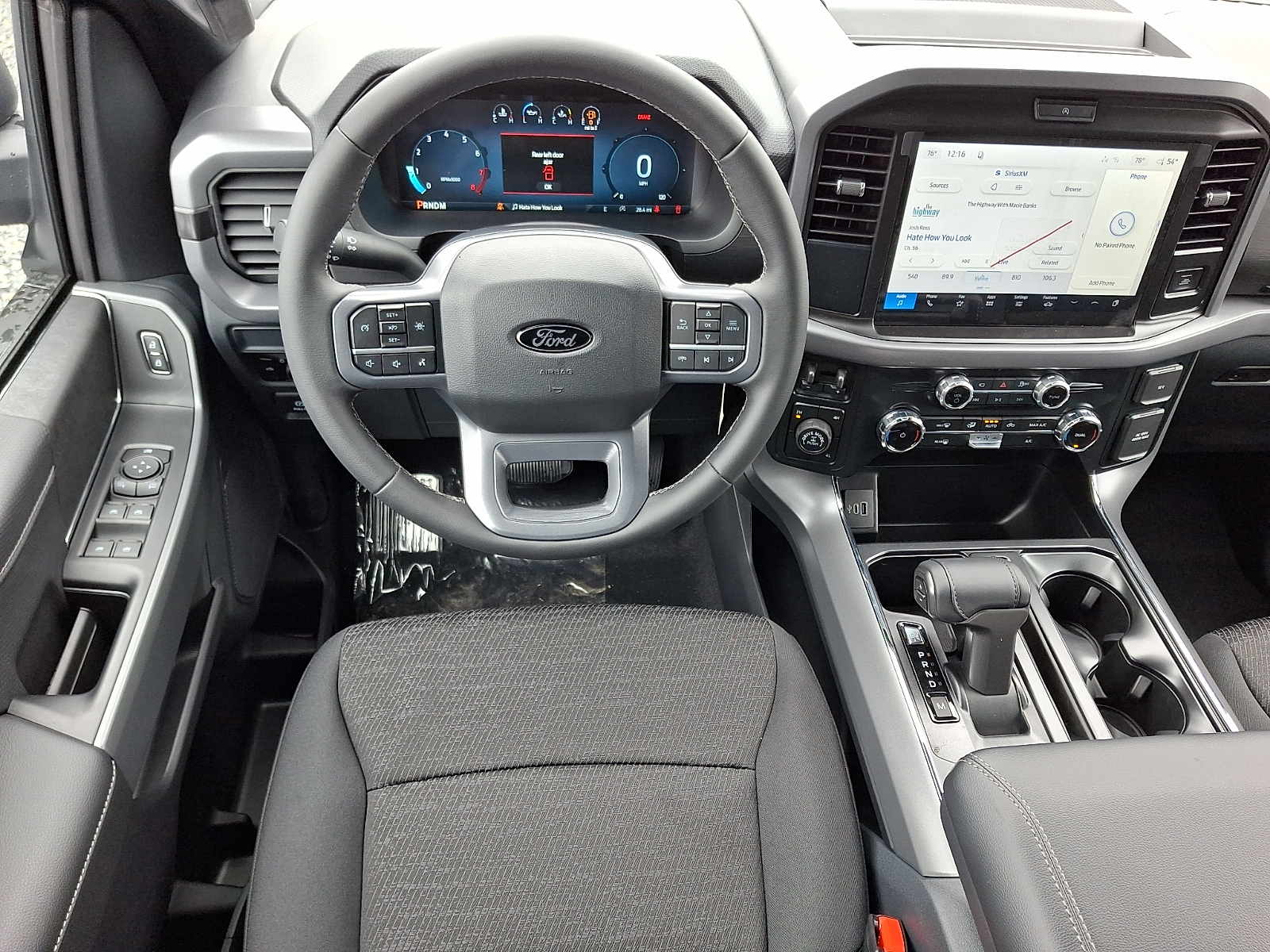 View vehicle photo 7