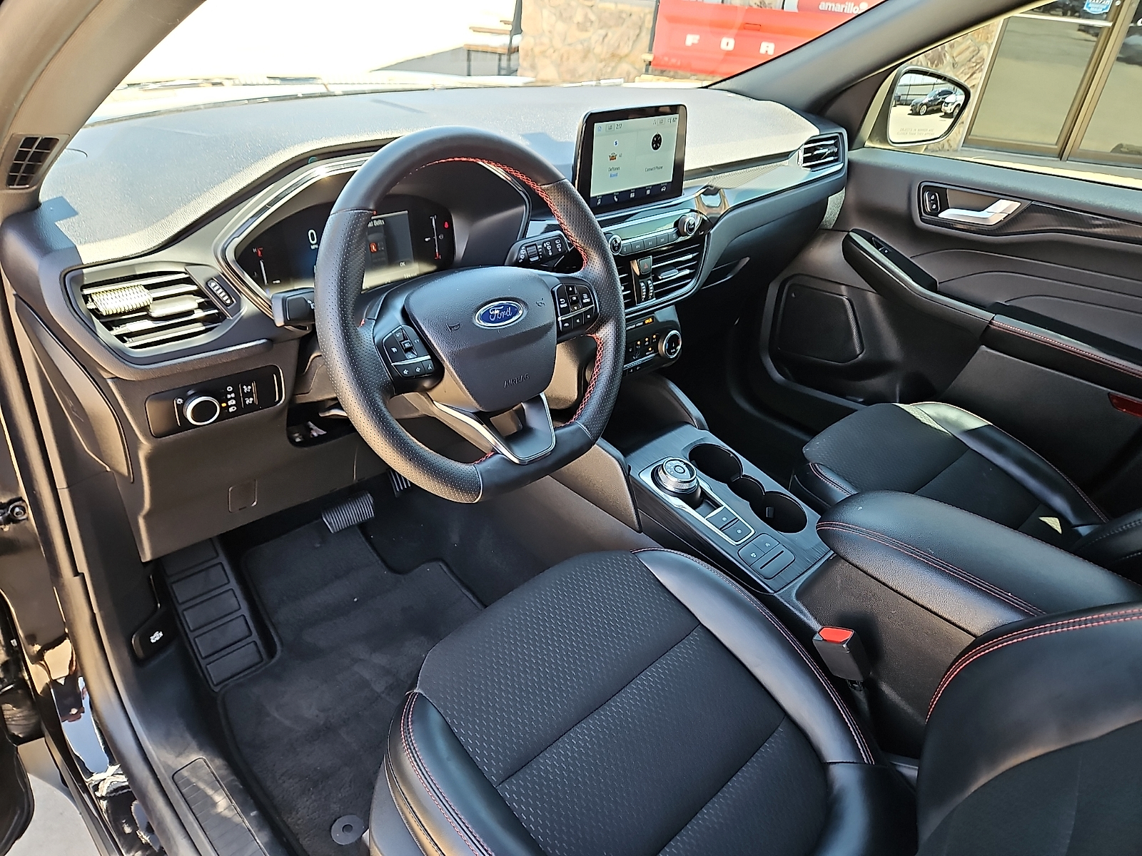 2025 Ford Escape ST-Line - 11