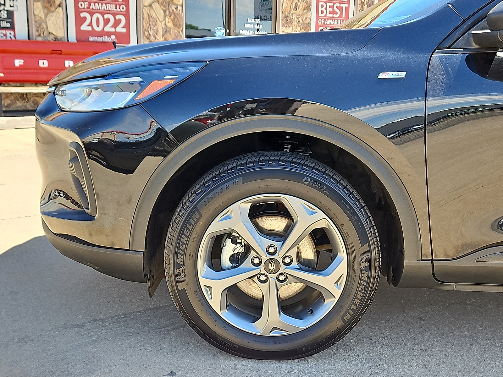 2025 Ford Escape ST-Line - 4