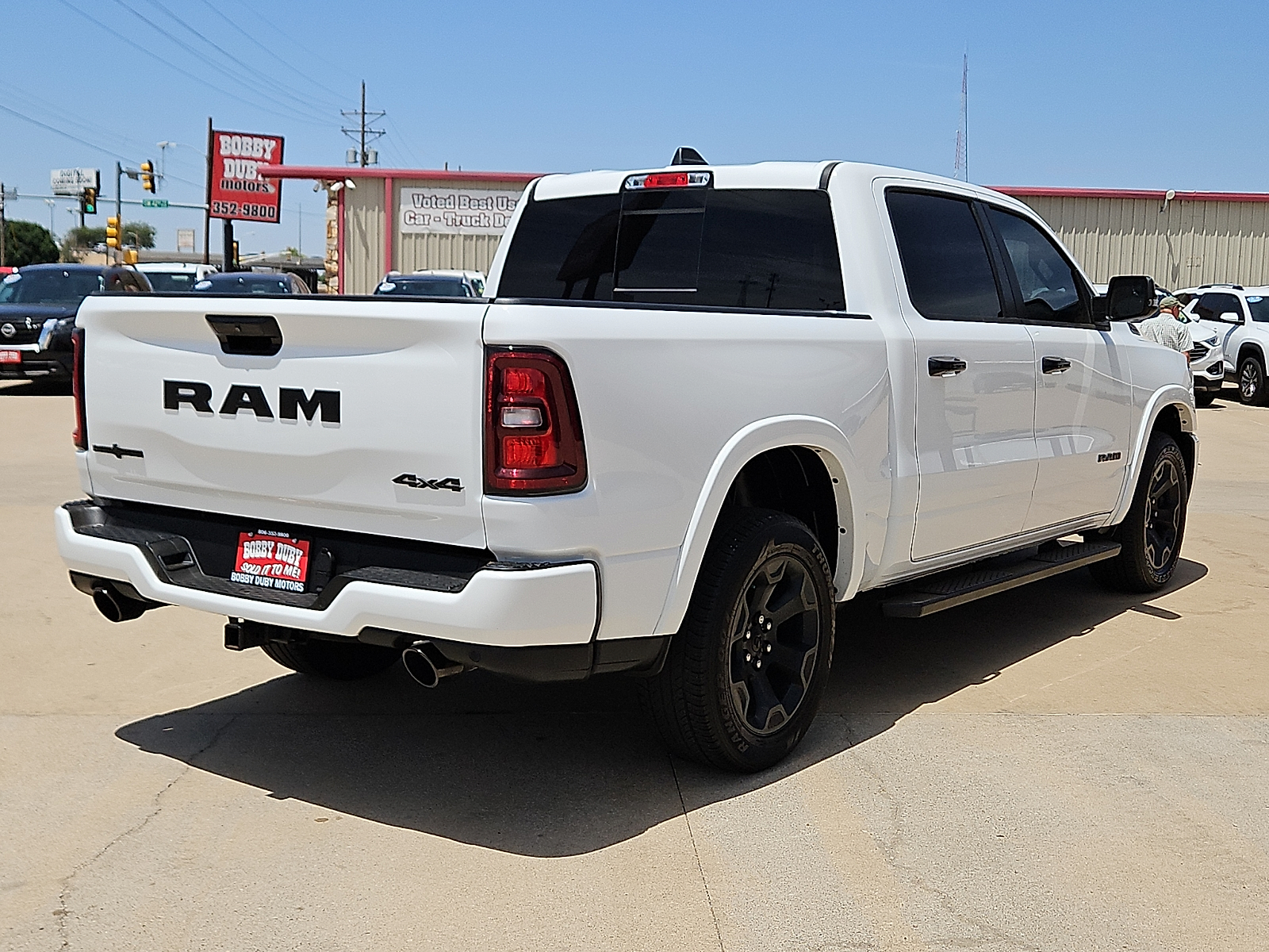 2025 Ram 1500 Lone Star Crew Cab 4x4 5'7" Box - 2