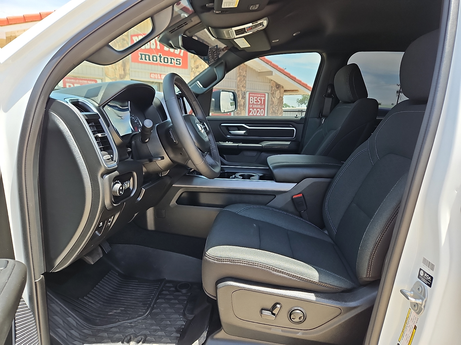 2025 Ram 1500 Lone Star Crew Cab 4x4 5'7" Box - 9