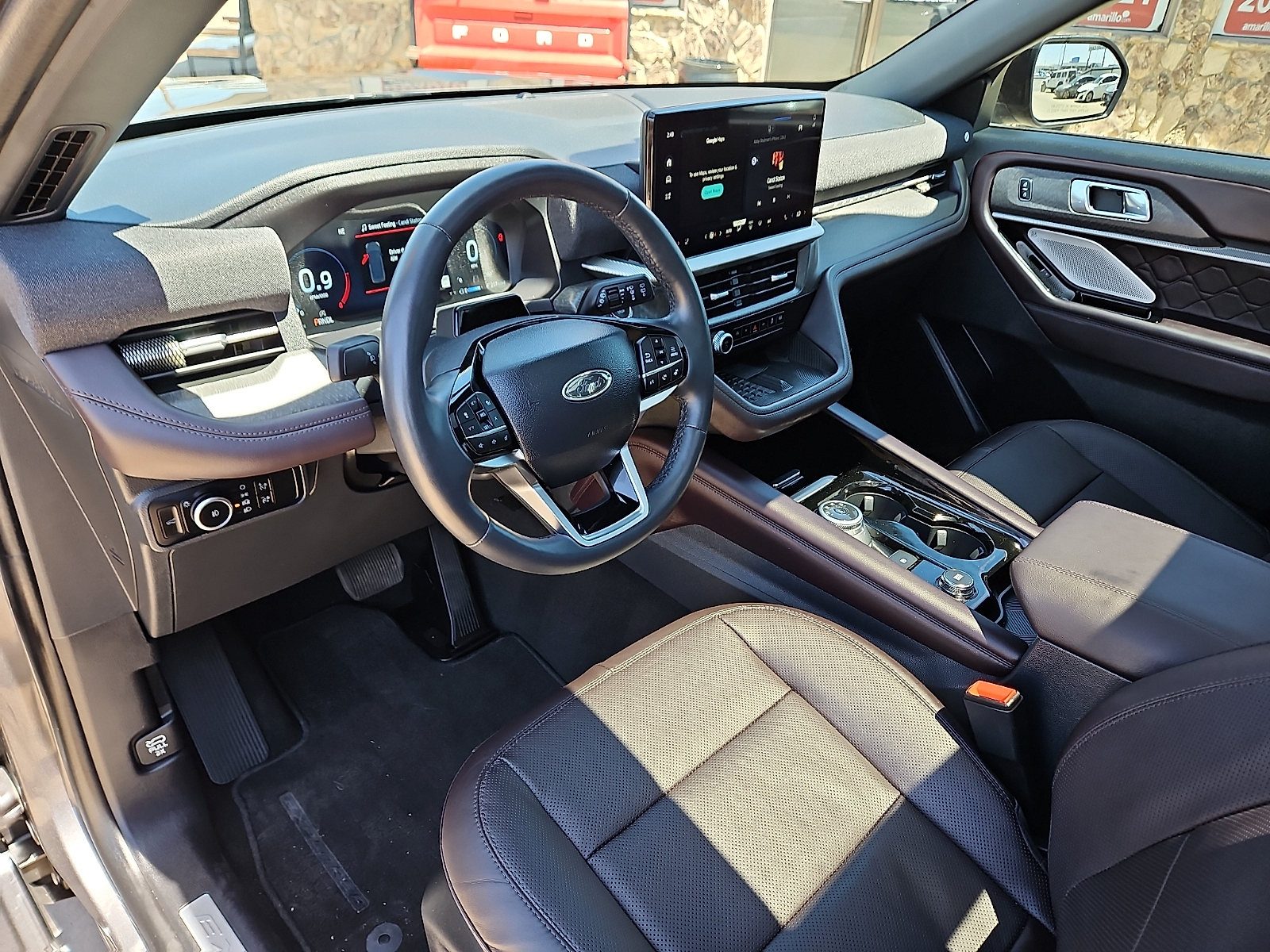 2025 Ford Explorer Platinum - 11