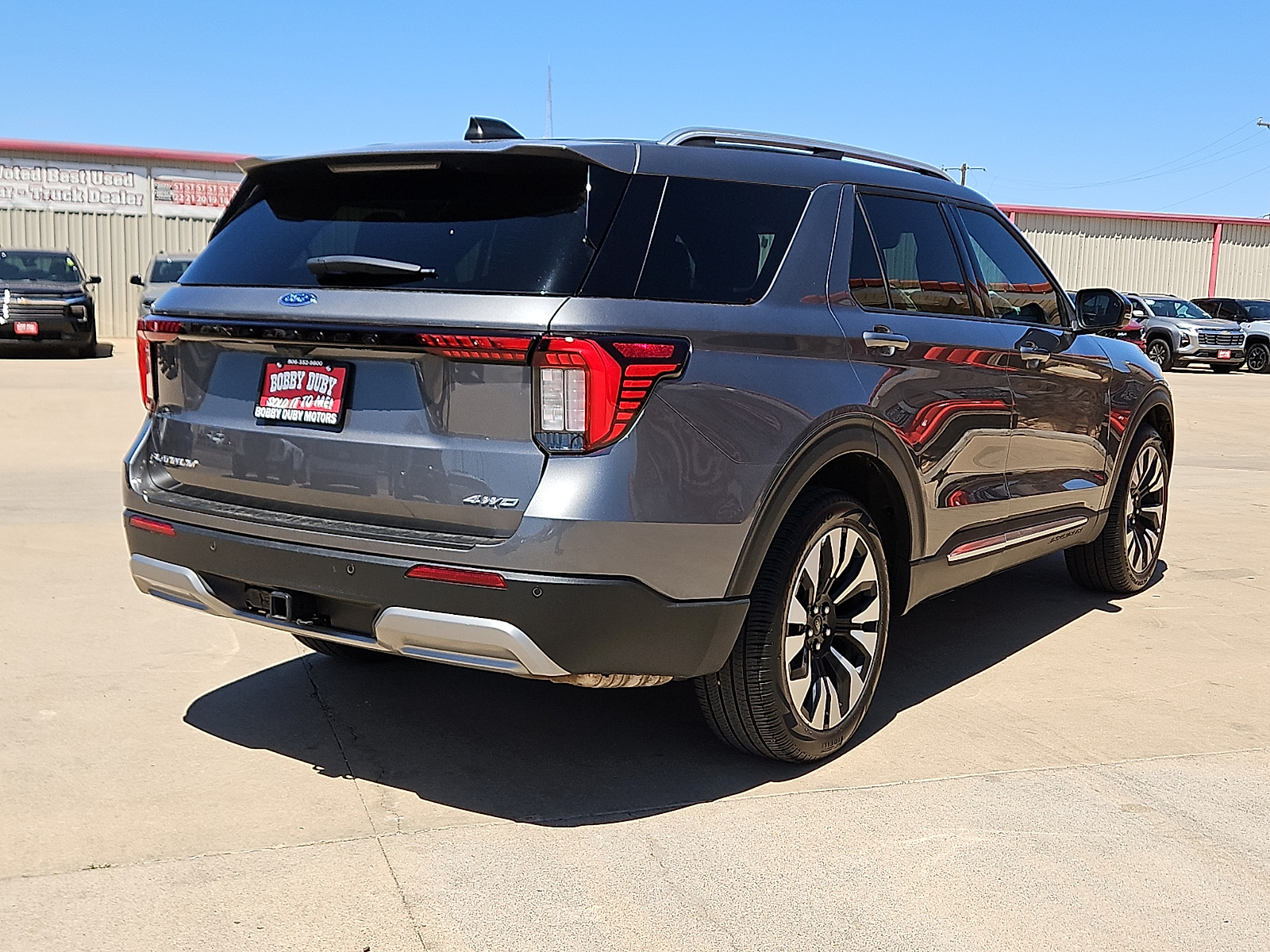 2025 Ford Explorer Platinum - 2
