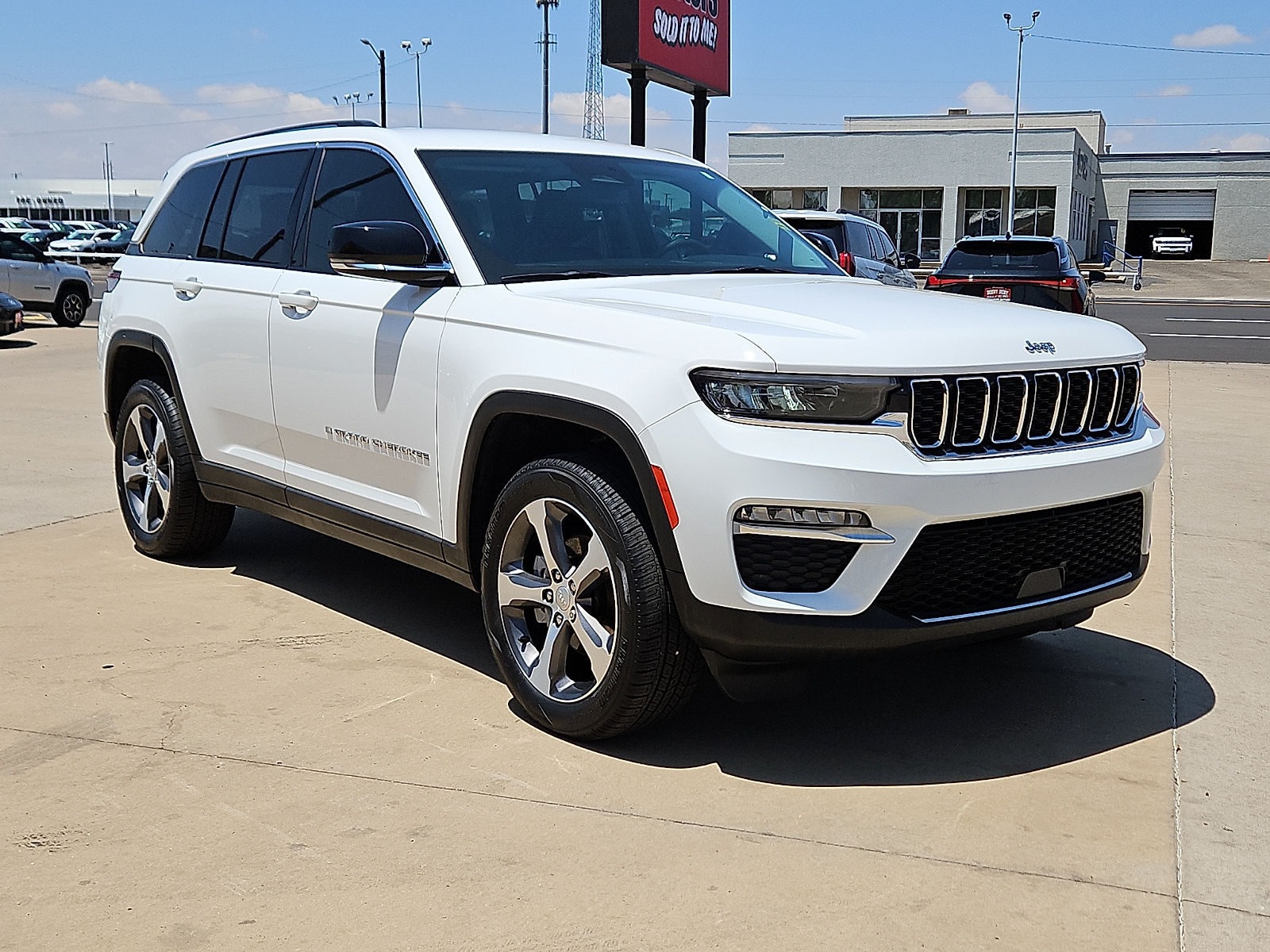2023 Jeep Grand Cherokee Limited 4x4 - 3