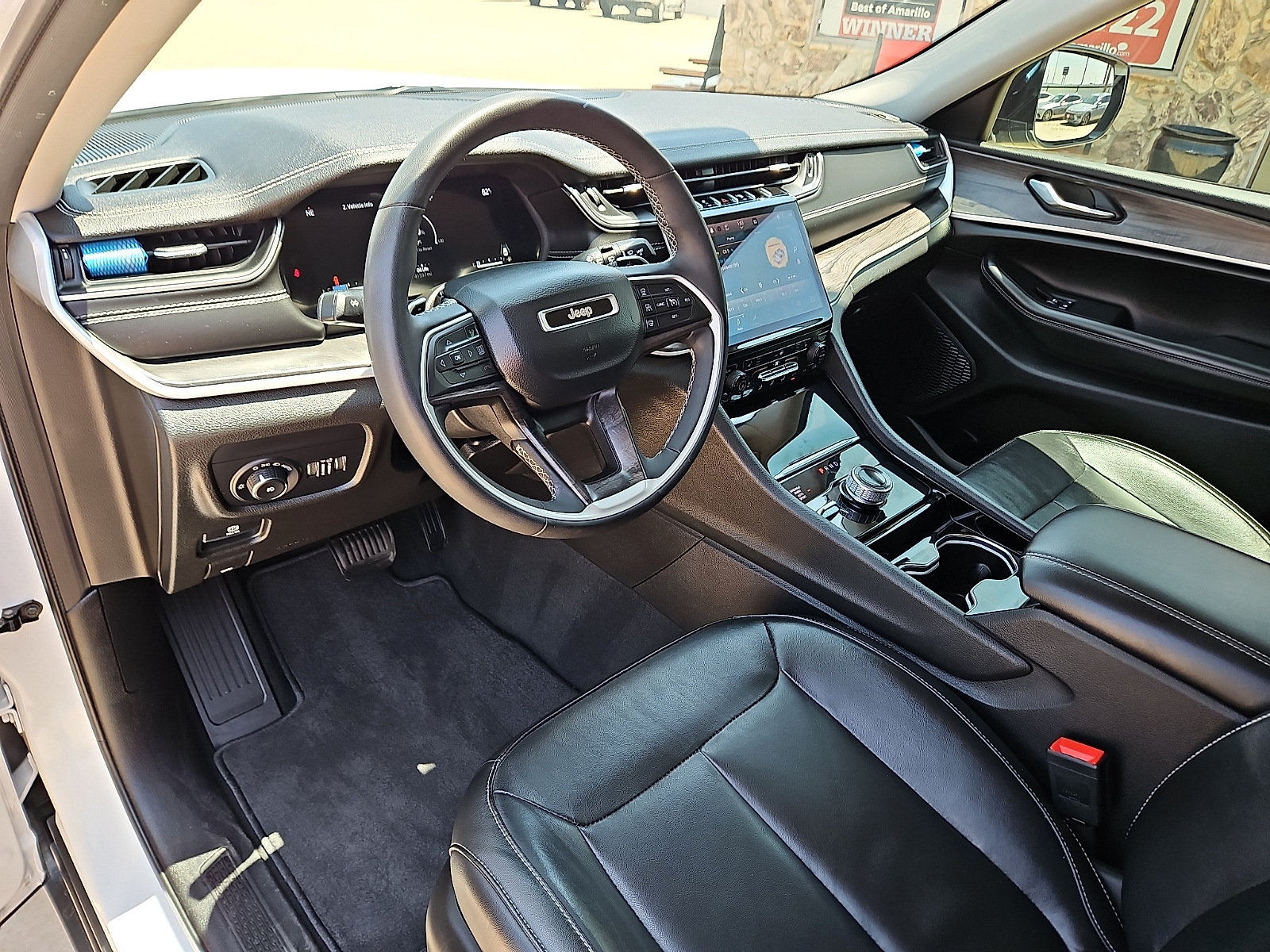 2023 Jeep Grand Cherokee Limited 4x4 - 11