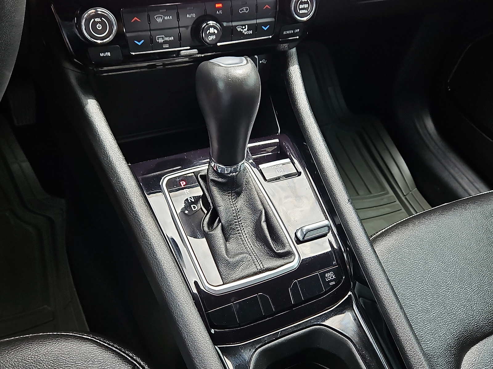 2025 Jeep Compass Limited 4x4 - 11