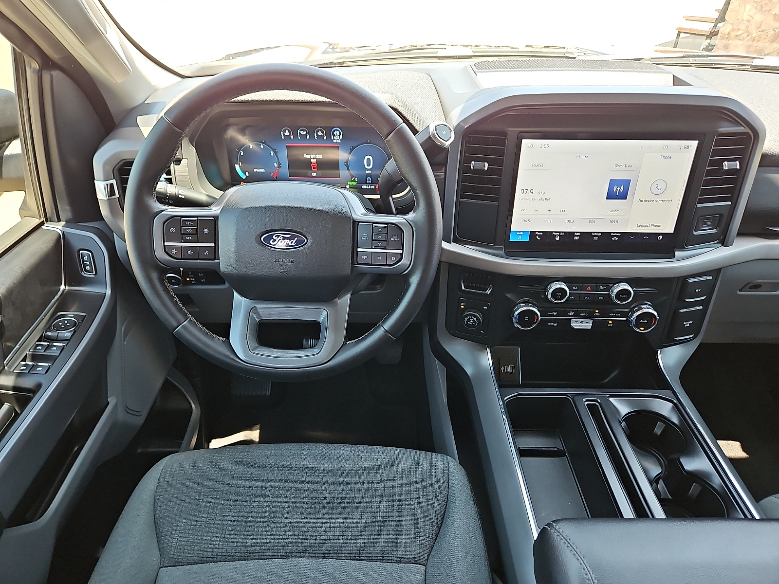 2025 Ford F-150 XLT - 8