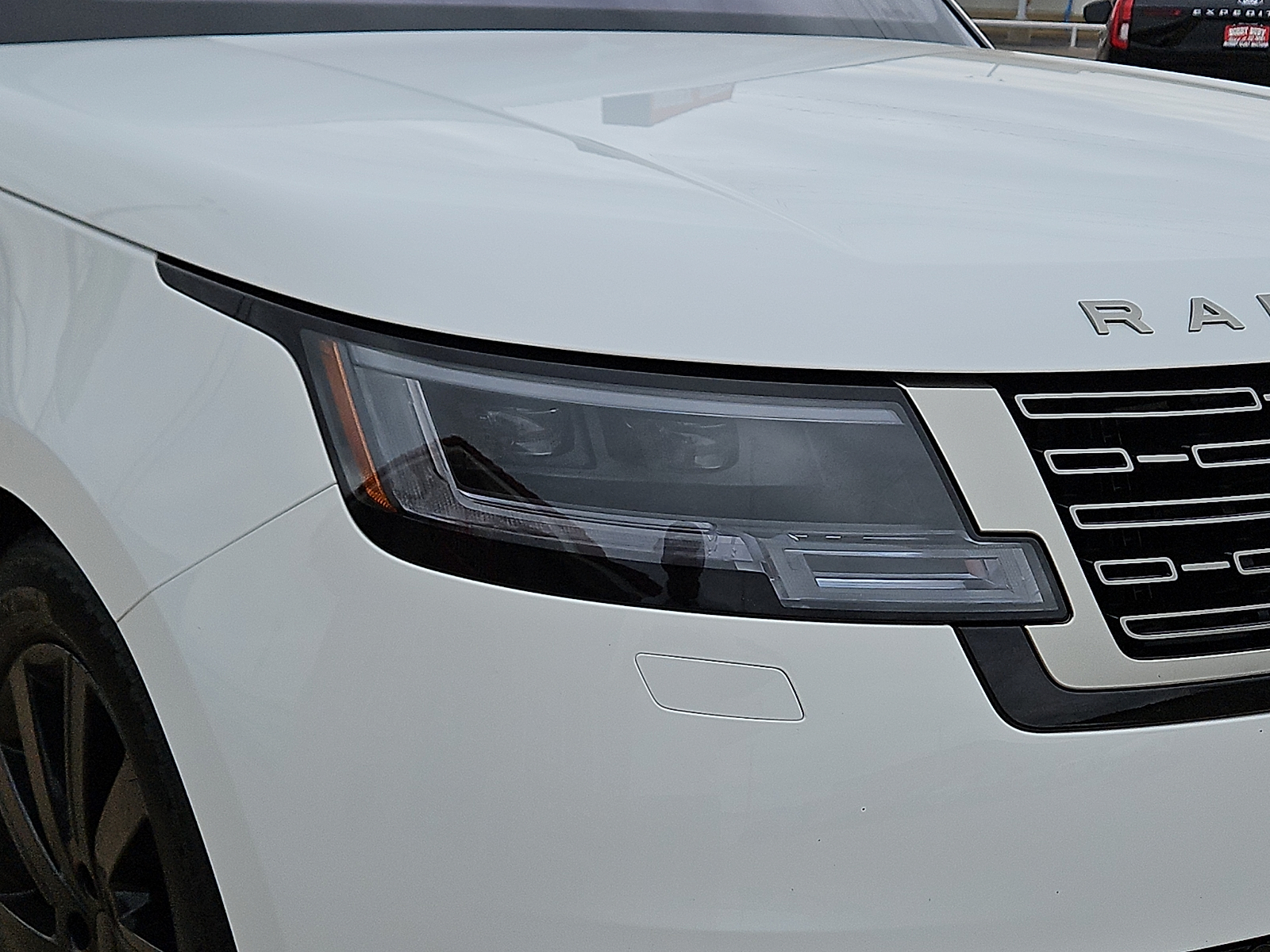 2023 Land Rover Range Rover P400 SE - 5