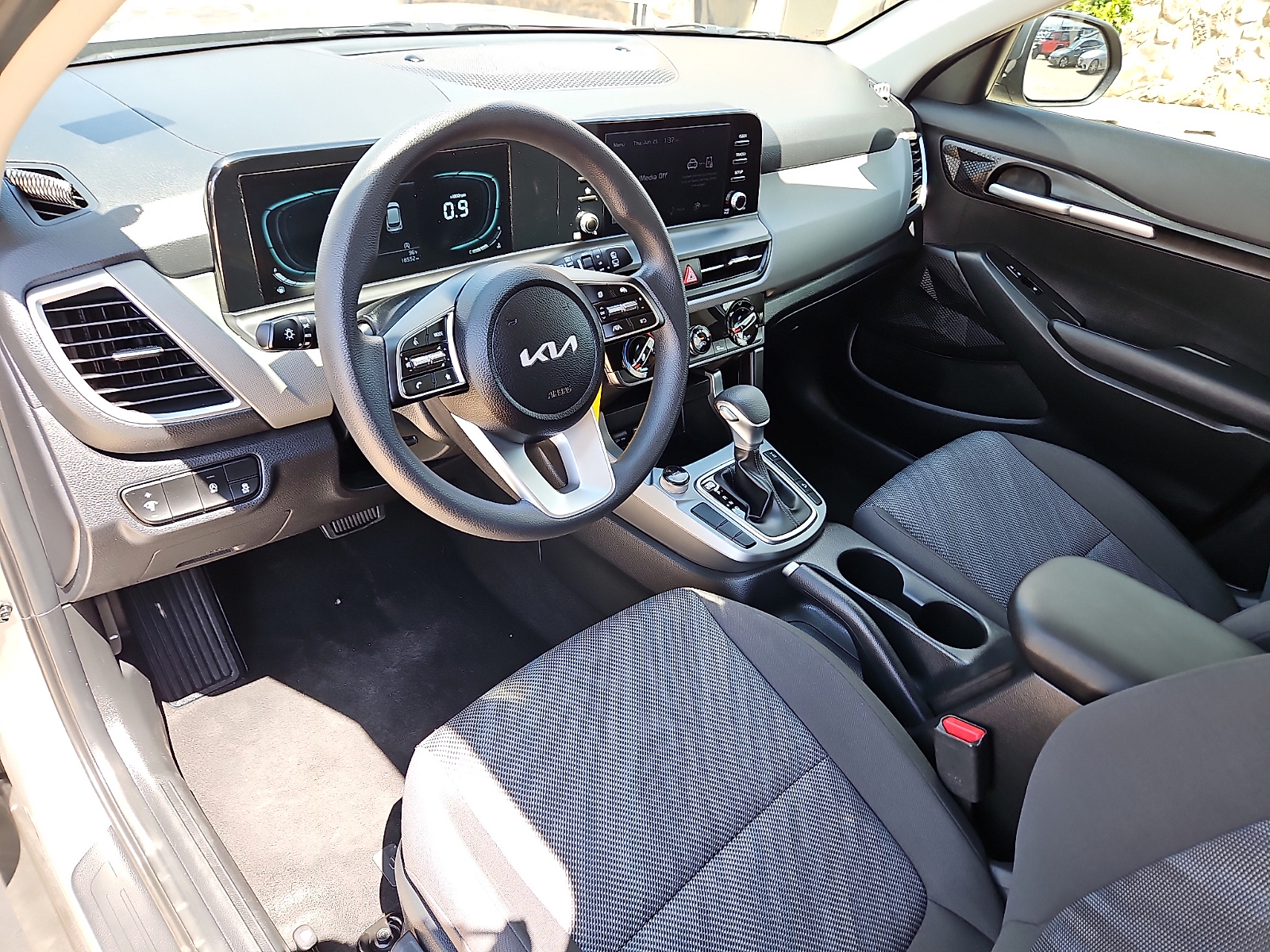 2026 Kia Seltos LX - 11