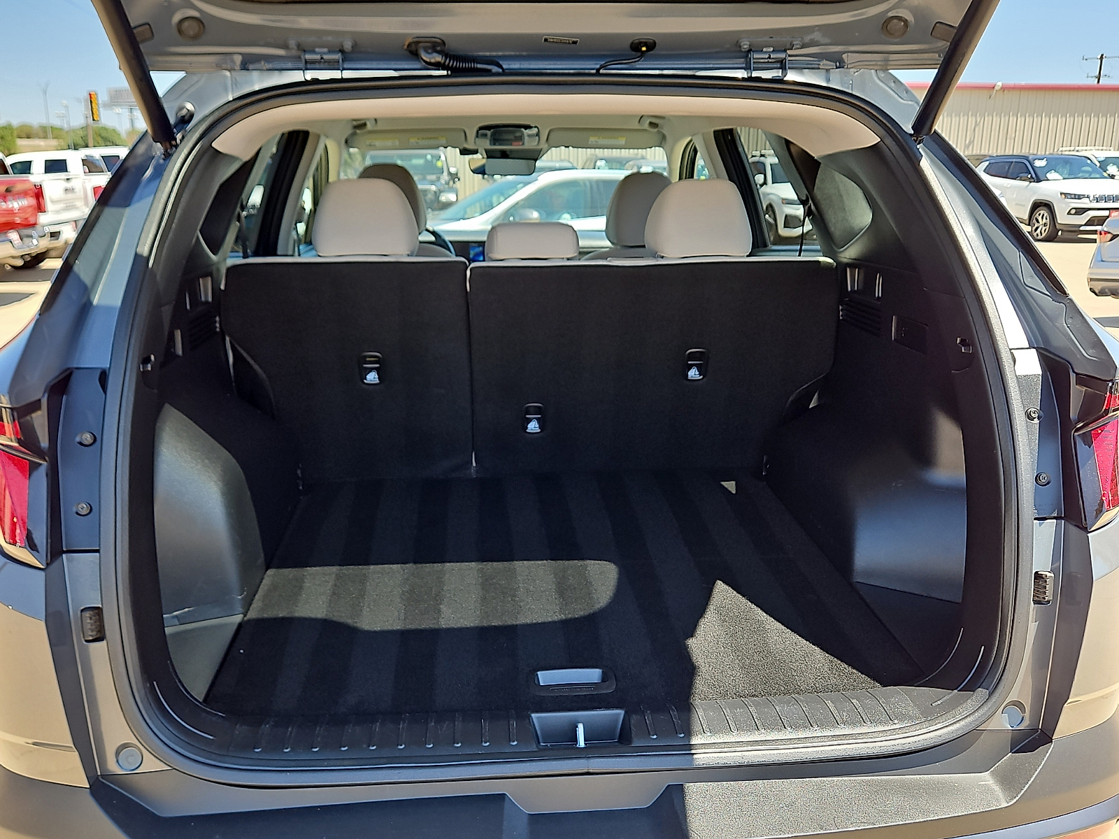 2025 Hyundai Tucson SEL - 5