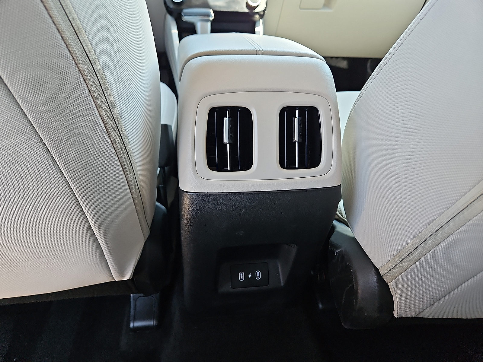 2025 Hyundai Tucson SEL - 8
