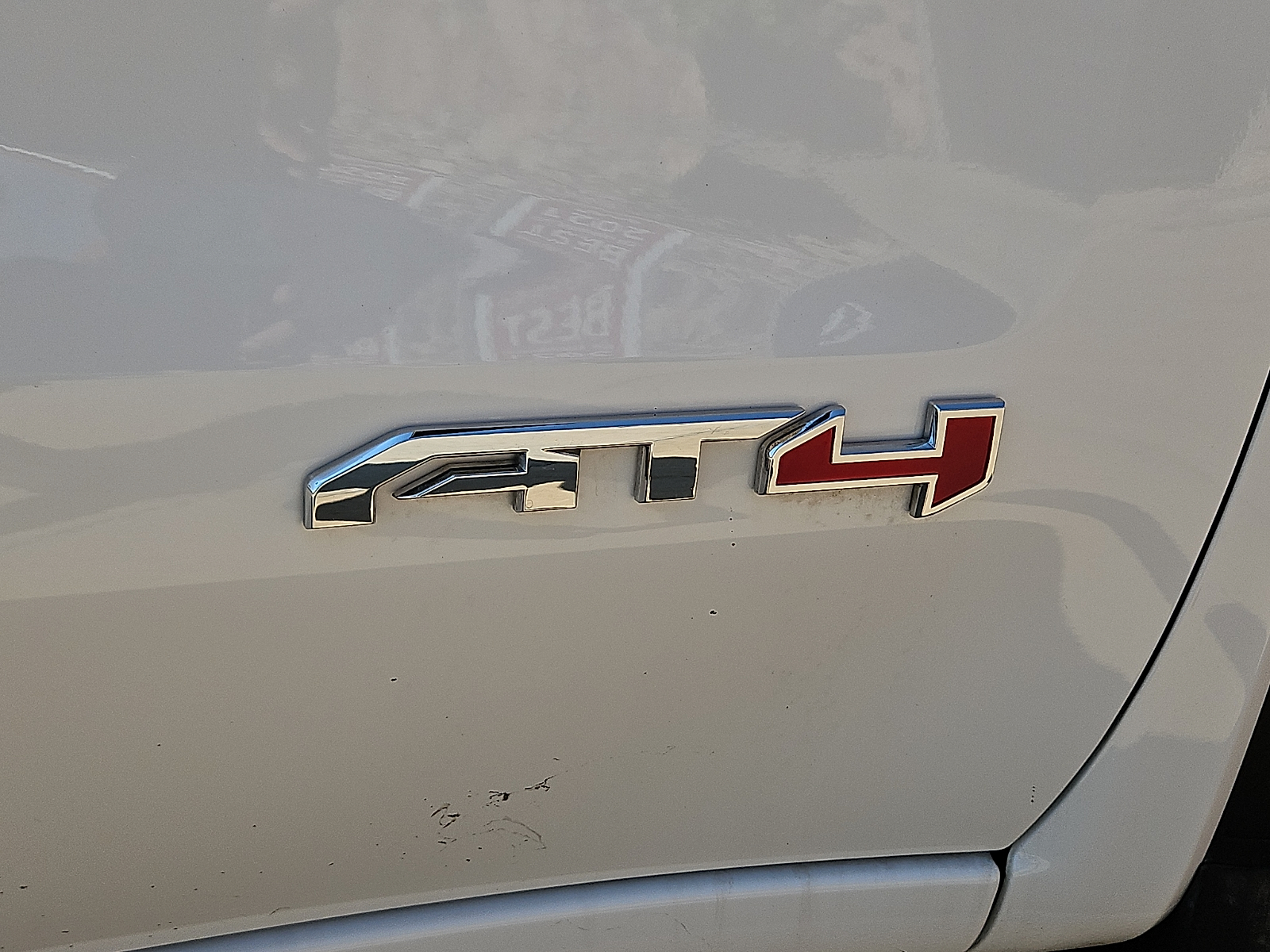 2025 GMC Sierra 1500 4WD Crew Cab Short Box AT4 Summit White at Street VW of Amarillo