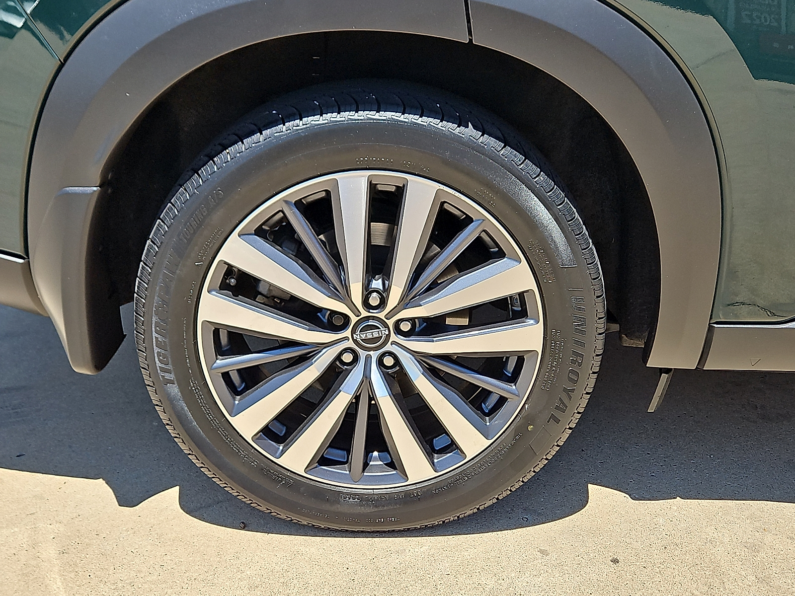 2022 Nissan Pathfinder Platinum 2WD - 5