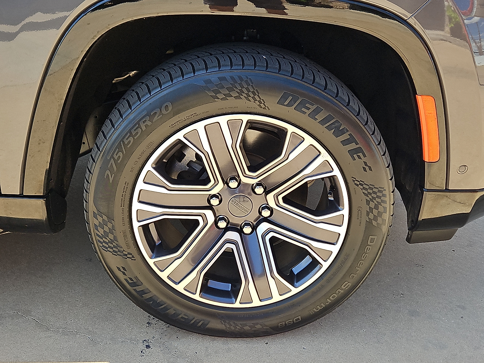2024 Jeep Wagoneer L Series II 4x2 - 4