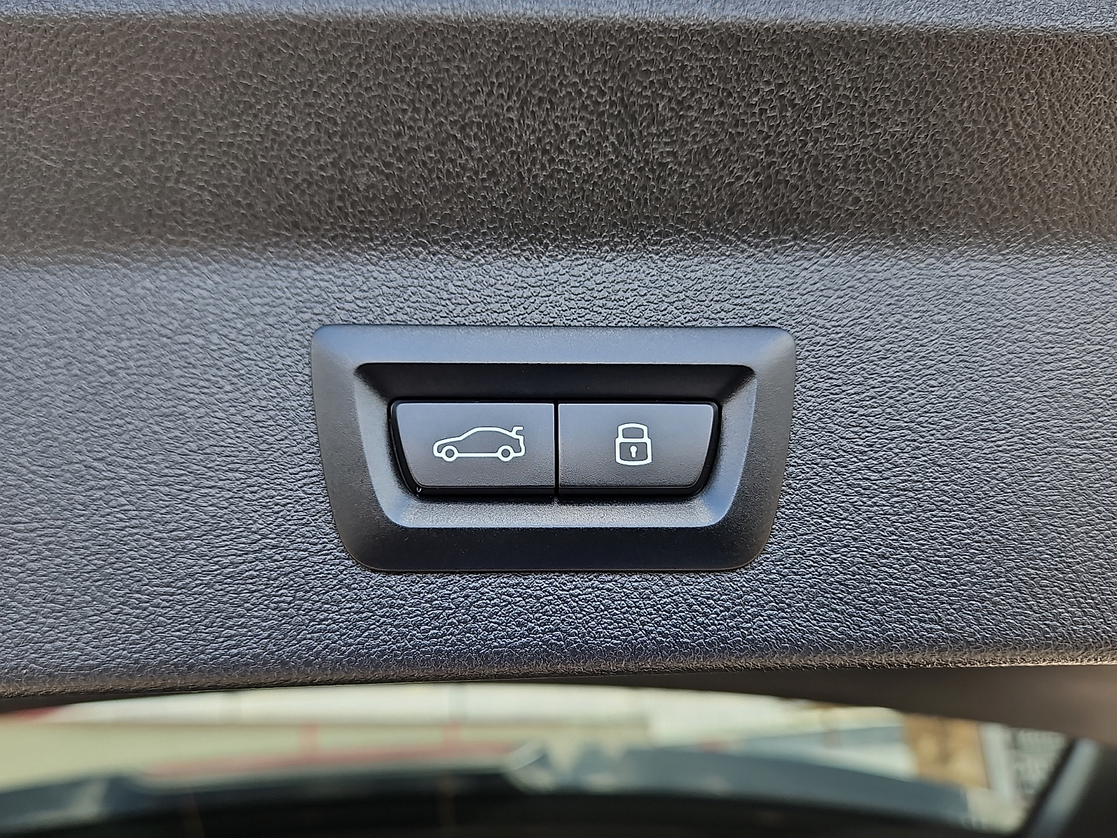 2023 BMW X3 xDrive30i - 8