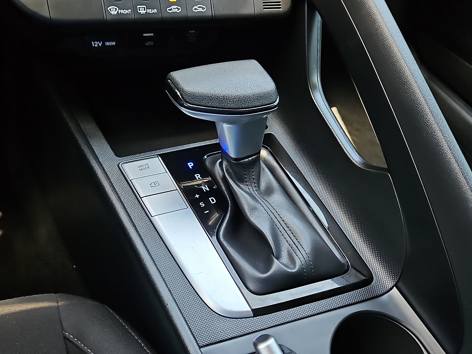 2024 Hyundai Elantra SEL - 11