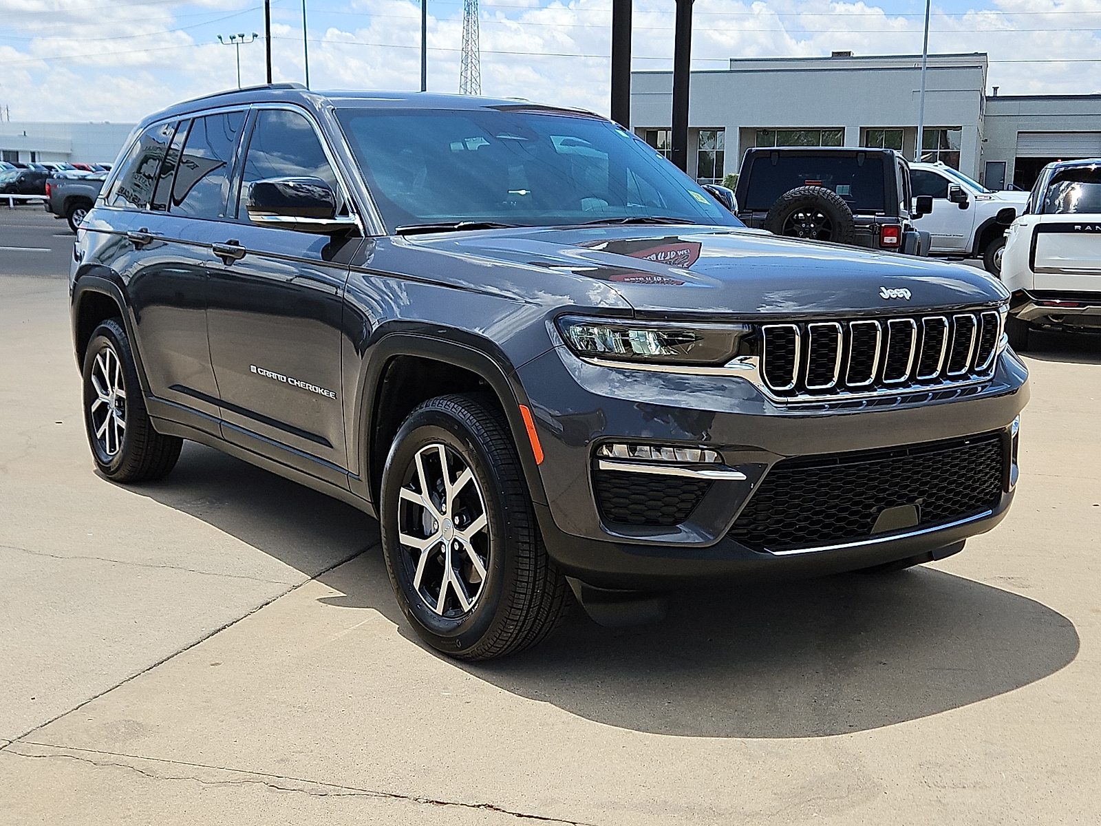 2025 Jeep Grand Cherokee Limited 4x4 - 3