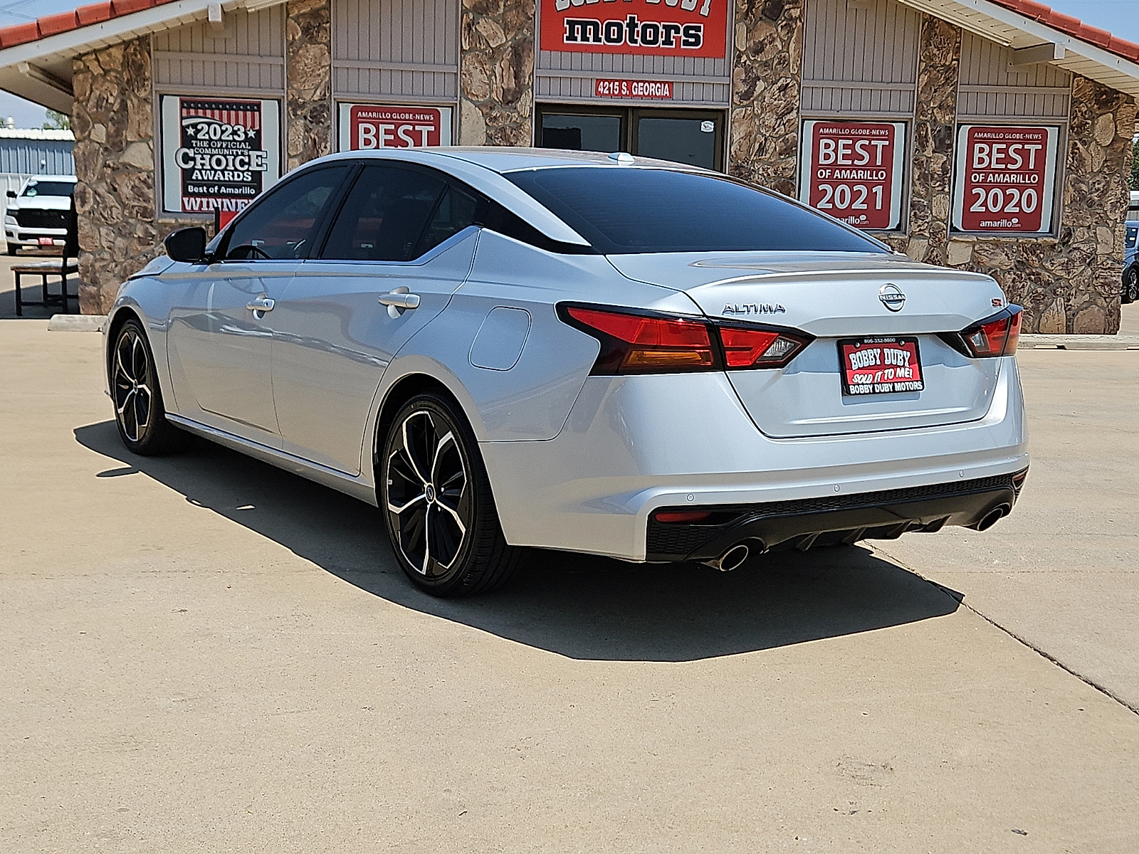2023 Nissan Altima SR FWD - 1